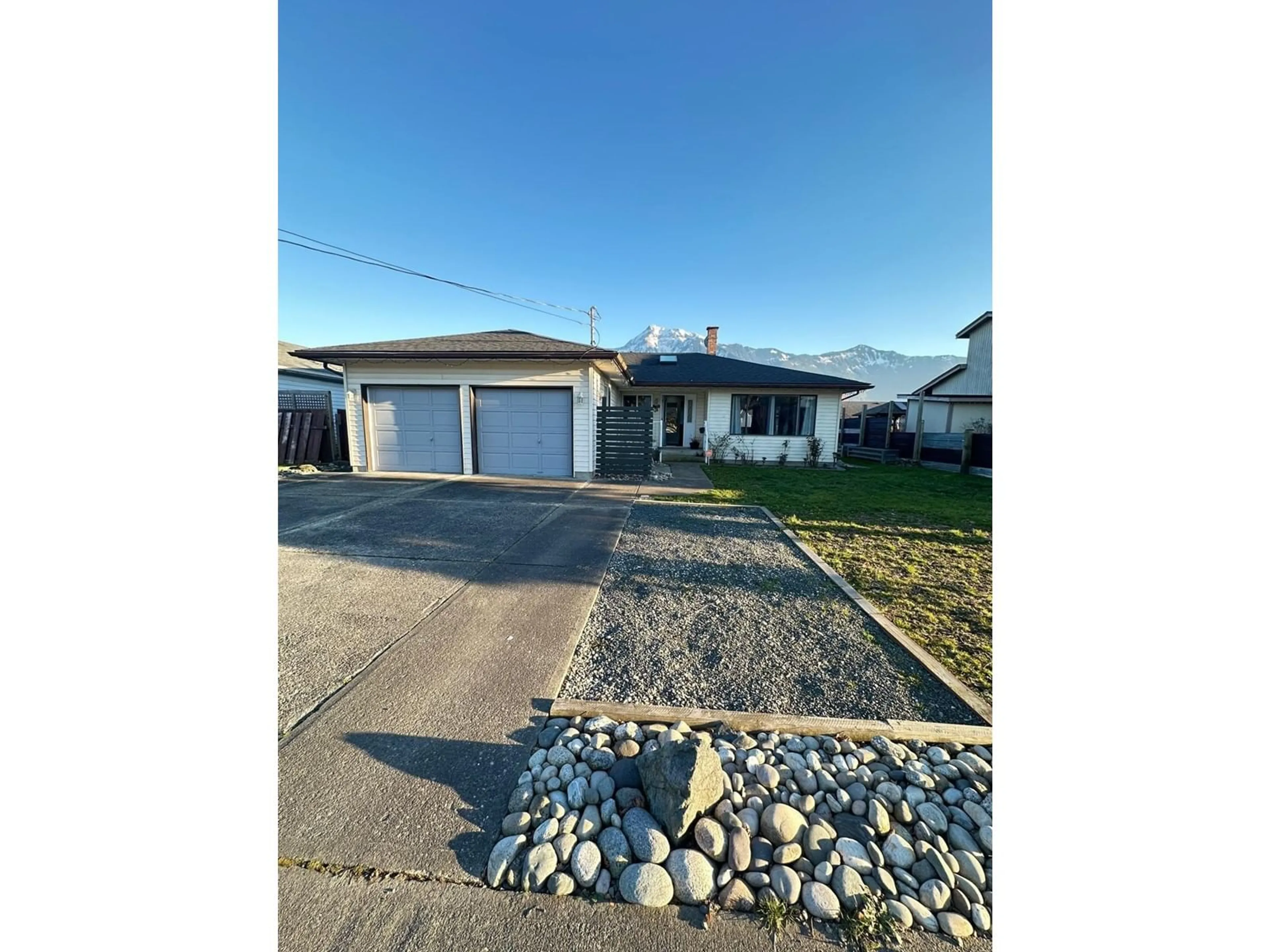 A pic from outside/outdoor area/front of a property/back of a property/a pic from drone, street for 1590 AGASSIZ-ROSEDALE HIGHWAY NO 9, Agassiz British Columbia V0M1A2