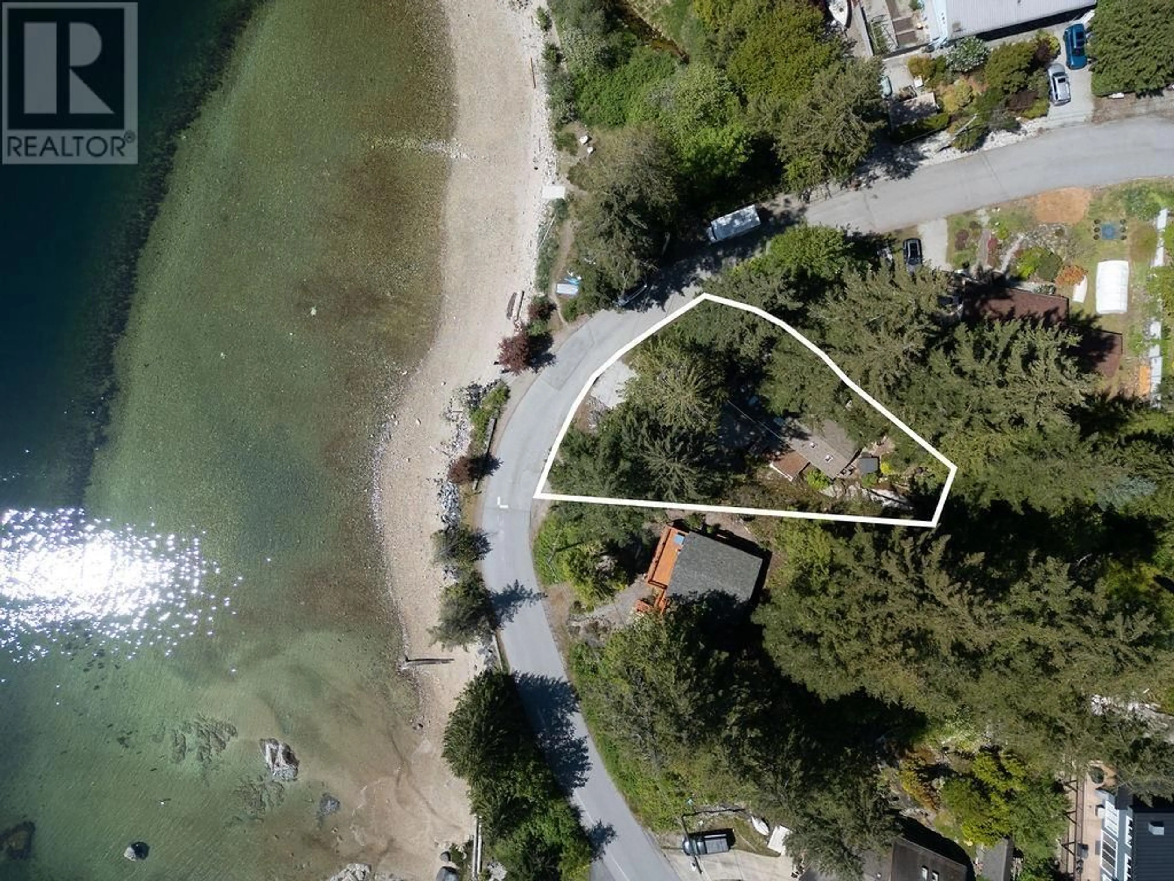 A pic from outside/outdoor area/front of a property/back of a property/a pic from drone, water/lake/river/ocean view for 7622 SECHELT INLET ROAD, Sechelt British Columbia V7Z0C5