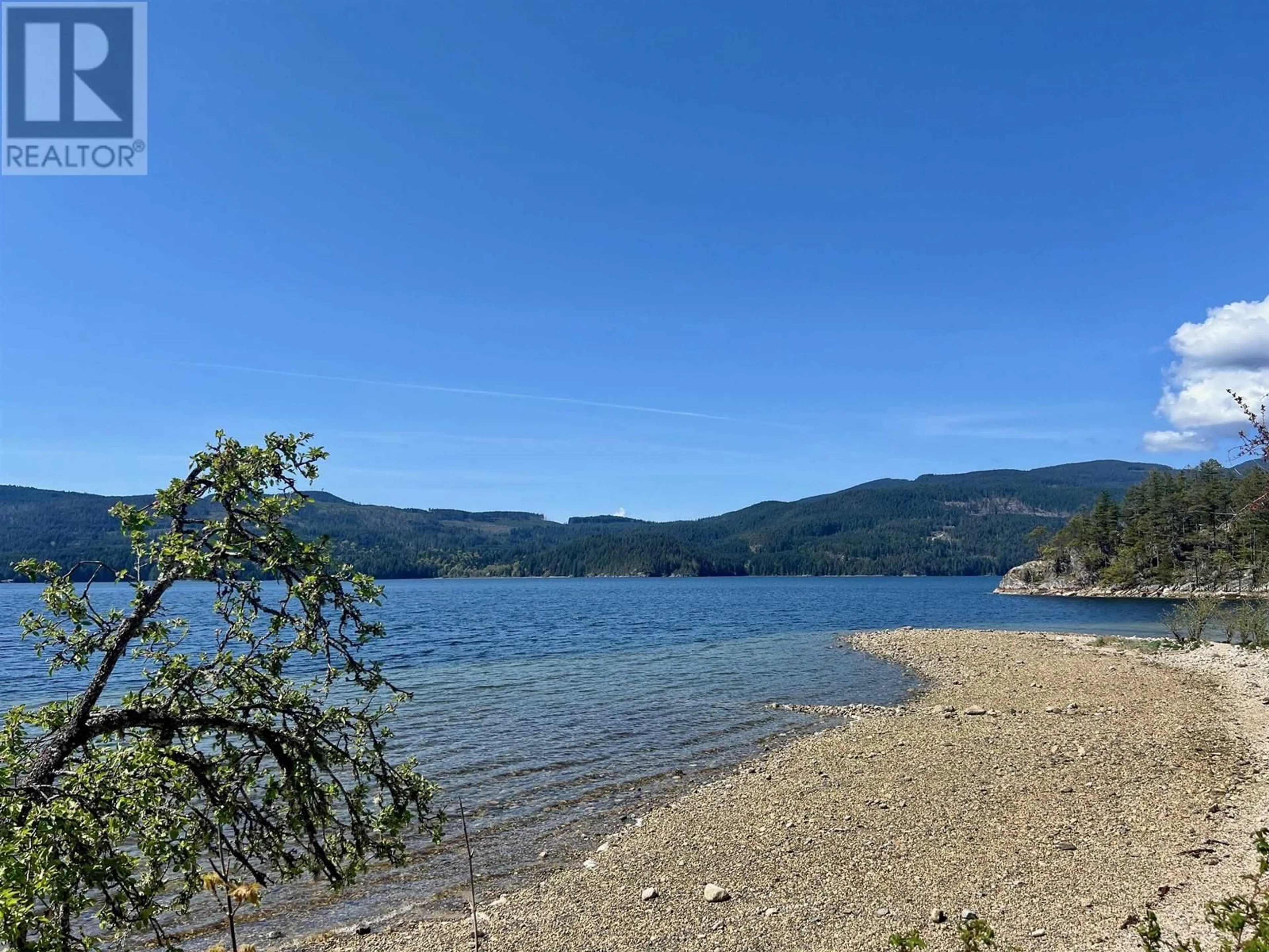 Unknown for 7622 SECHELT INLET ROAD, Sechelt British Columbia V7Z0C5