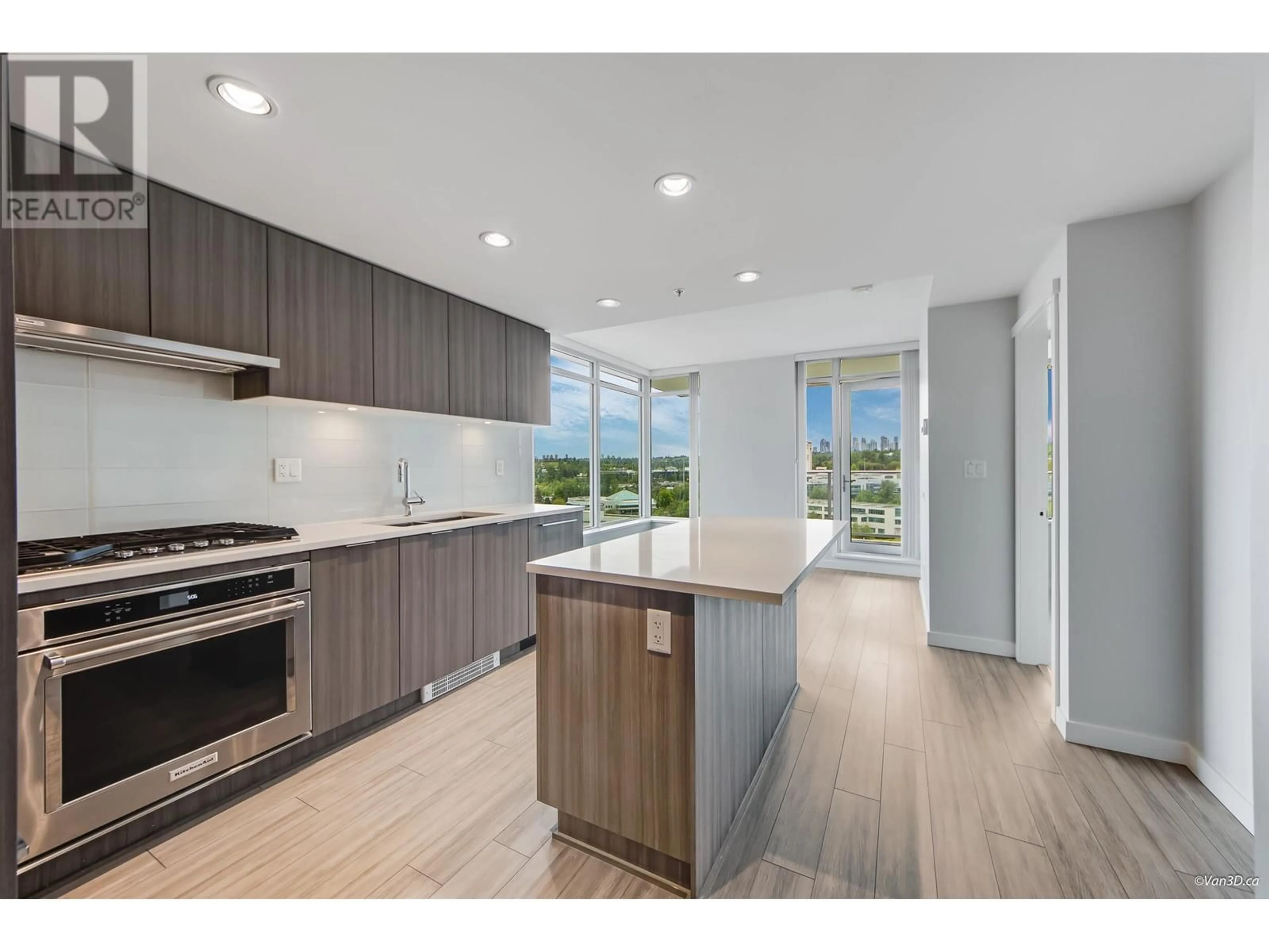 Open concept kitchen, unknown for 1002 - 2388 MADISON AVENUE, Burnaby British Columbia V5C0K8
