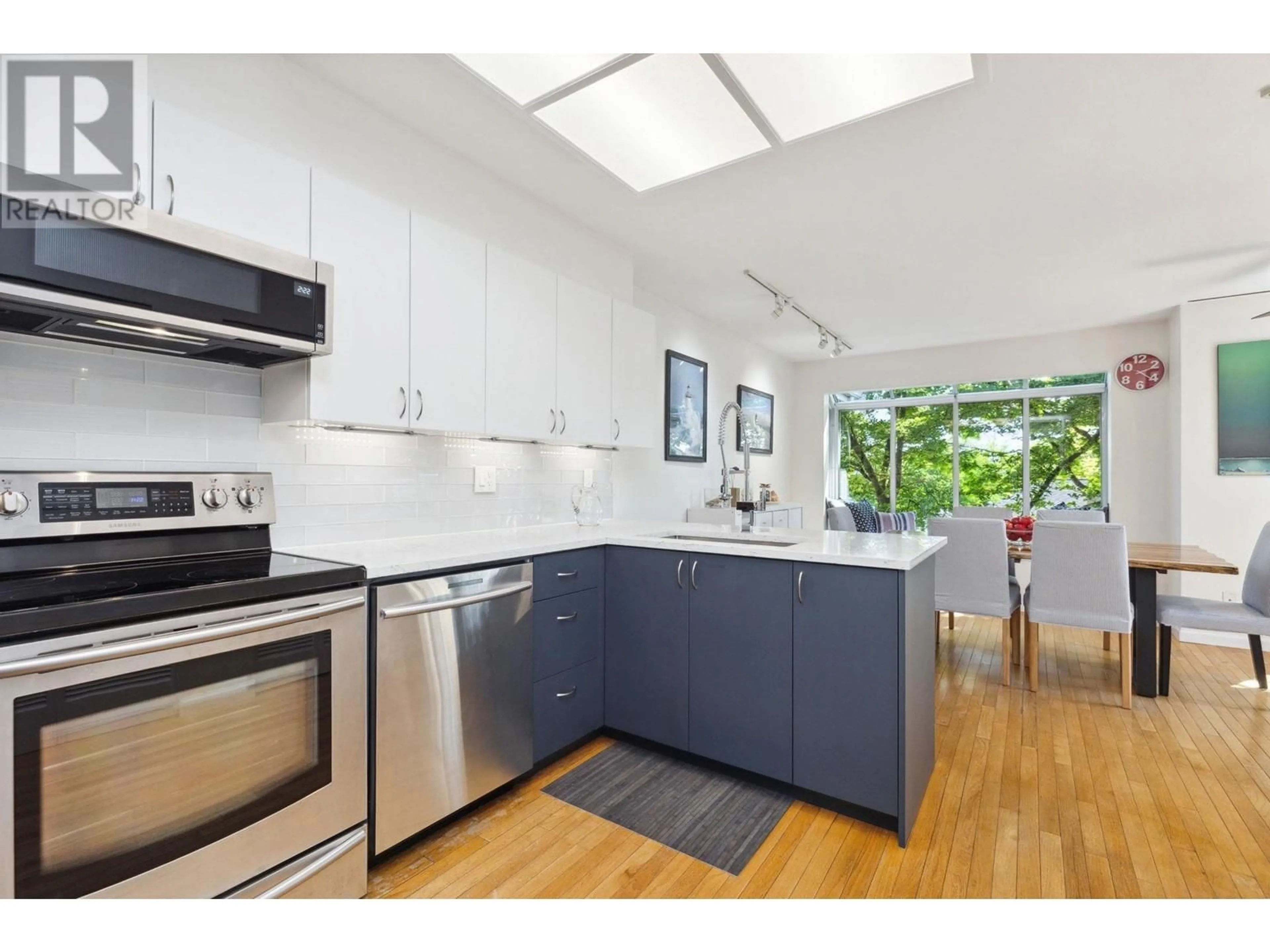 Open concept kitchen, unknown for 2318 QUAYSIDE COURT, Vancouver British Columbia V5P4W2