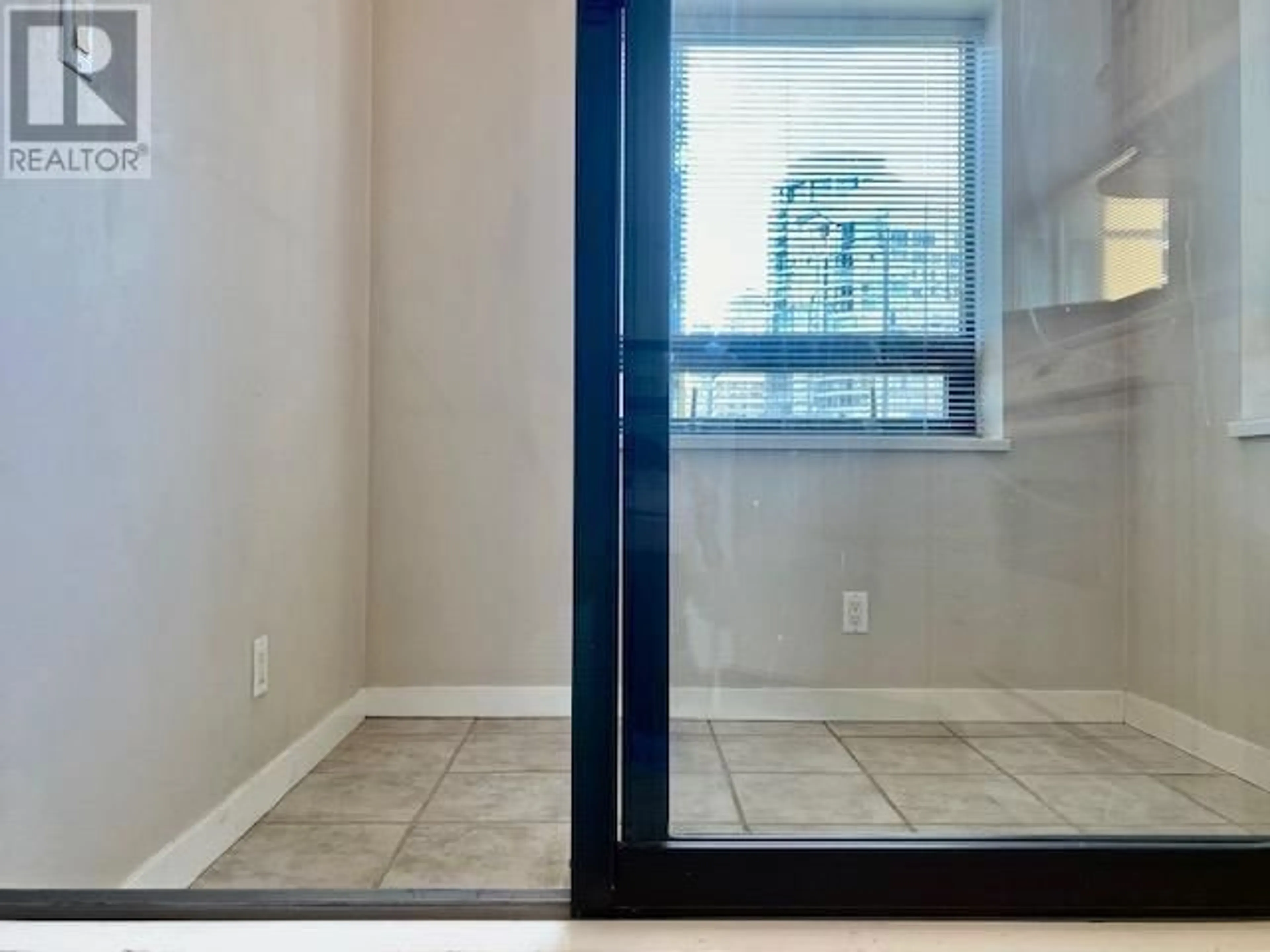 Indoor entryway for 1105 - 1367 ALBERNI STREET, Vancouver British Columbia V6E4R9
