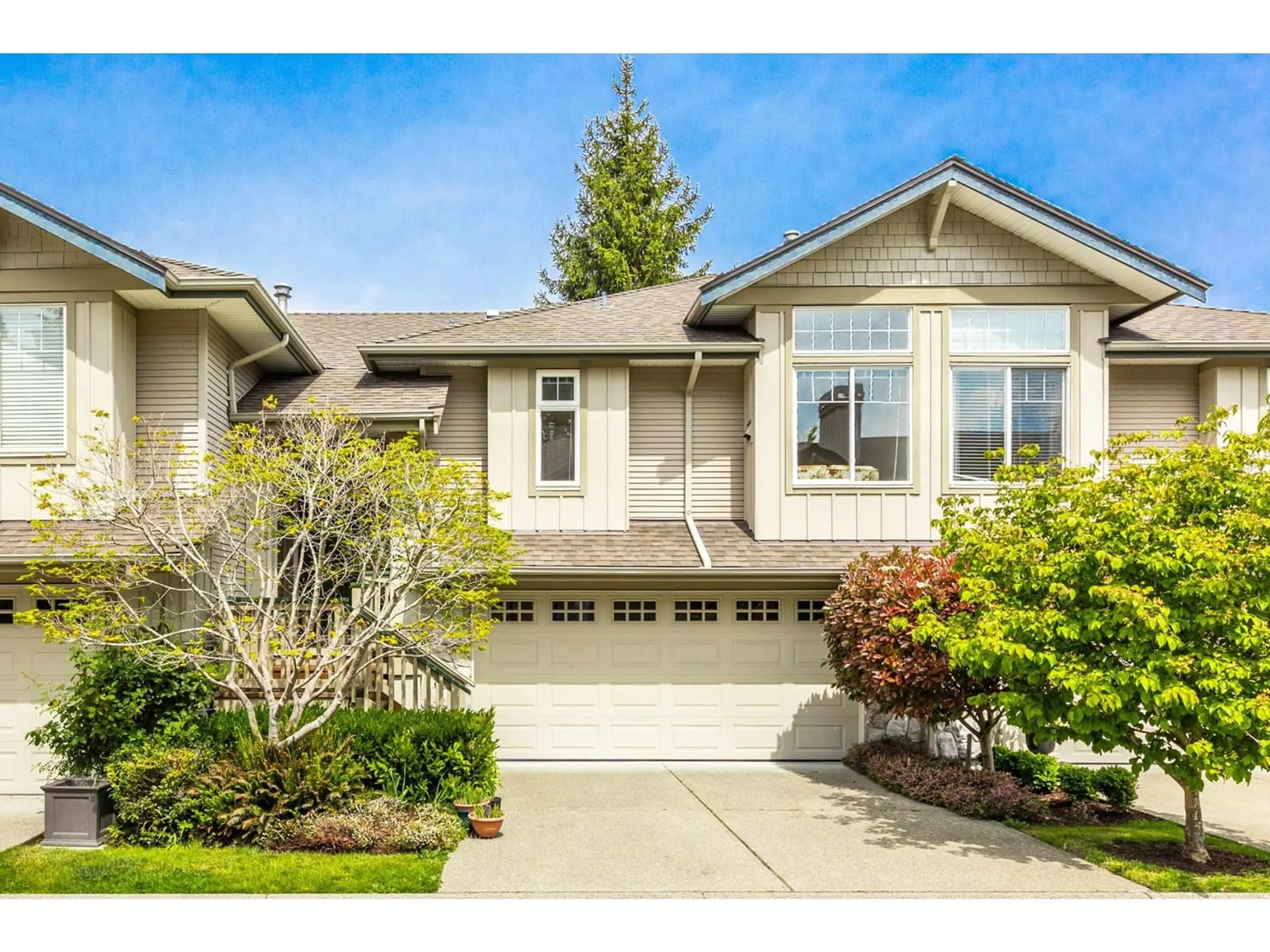 Home with vinyl exterior material, street for 9 - 2780 150TH, Surrey British Columbia V4P1P1