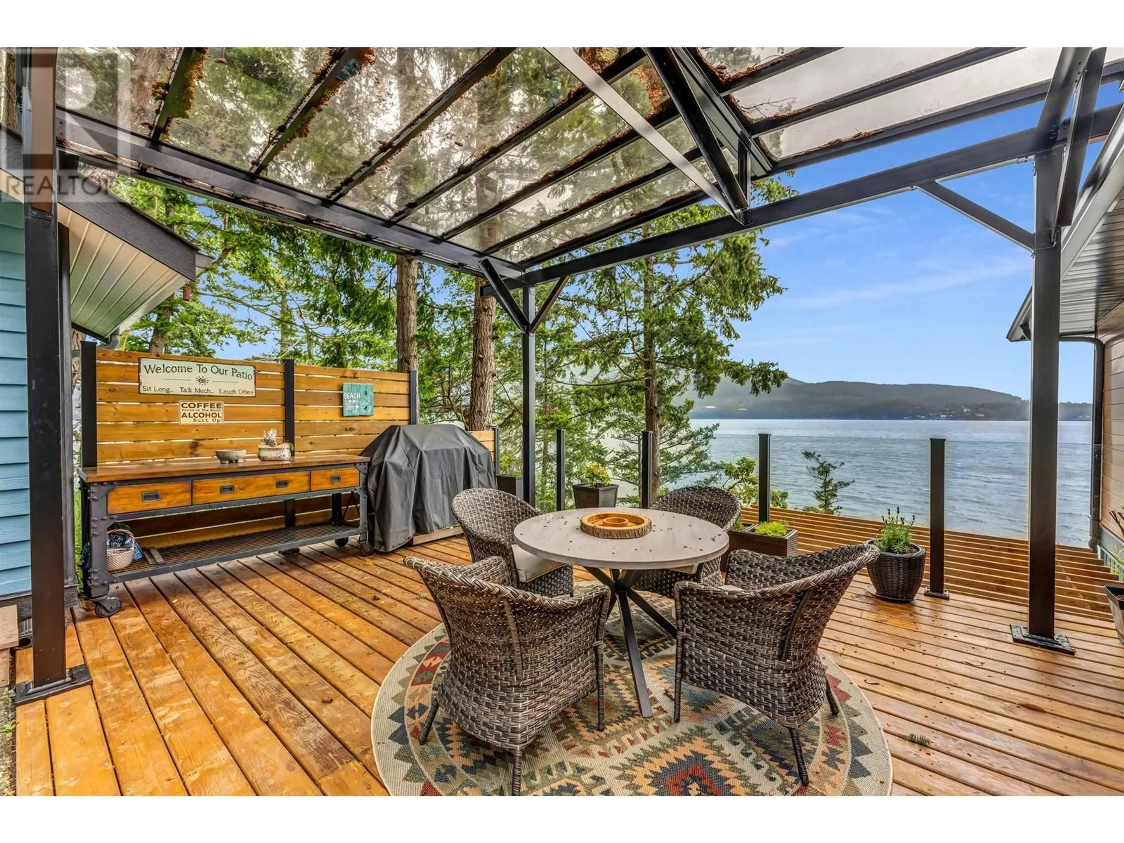 Patio, water/lake/river/ocean view for 1531 EAGLE CLIFF ROAD, Bowen Island British Columbia V0N1G1