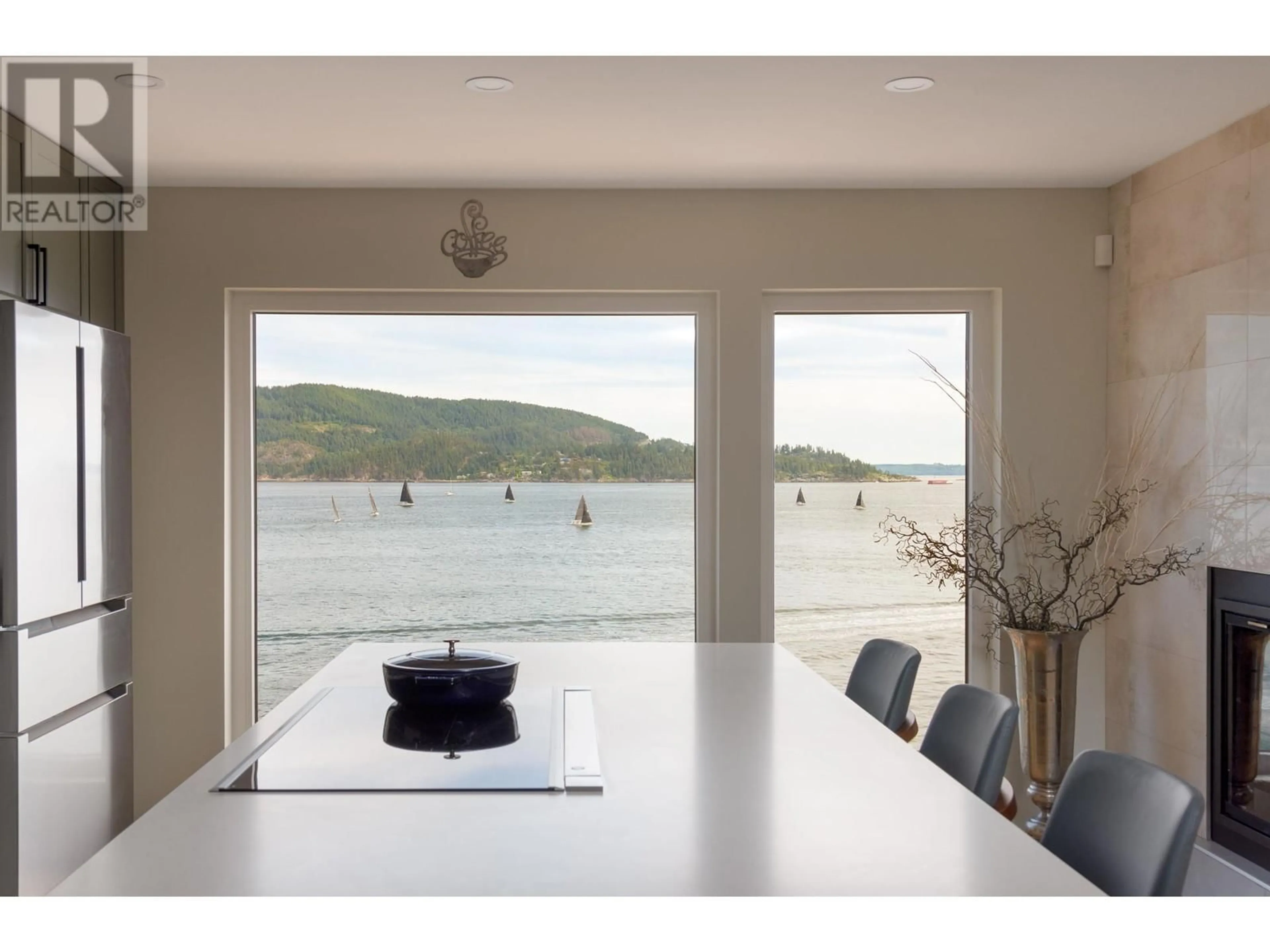 Dining room, unknown for 1531 EAGLE CLIFF ROAD, Bowen Island British Columbia V0N1G1