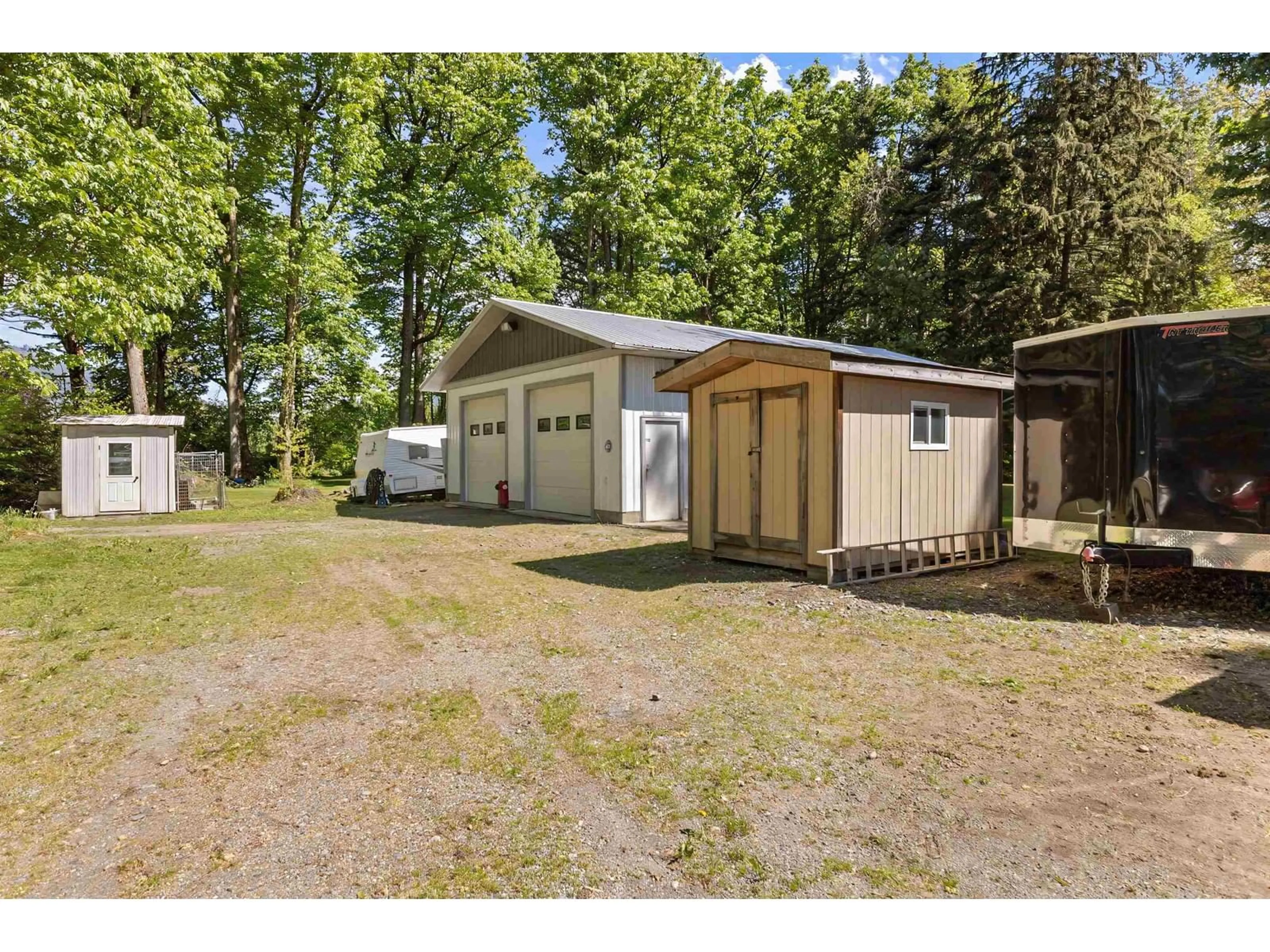 Shed for 6141 LOUGHEED HIGHWAY, Agassiz British Columbia V0M1A1