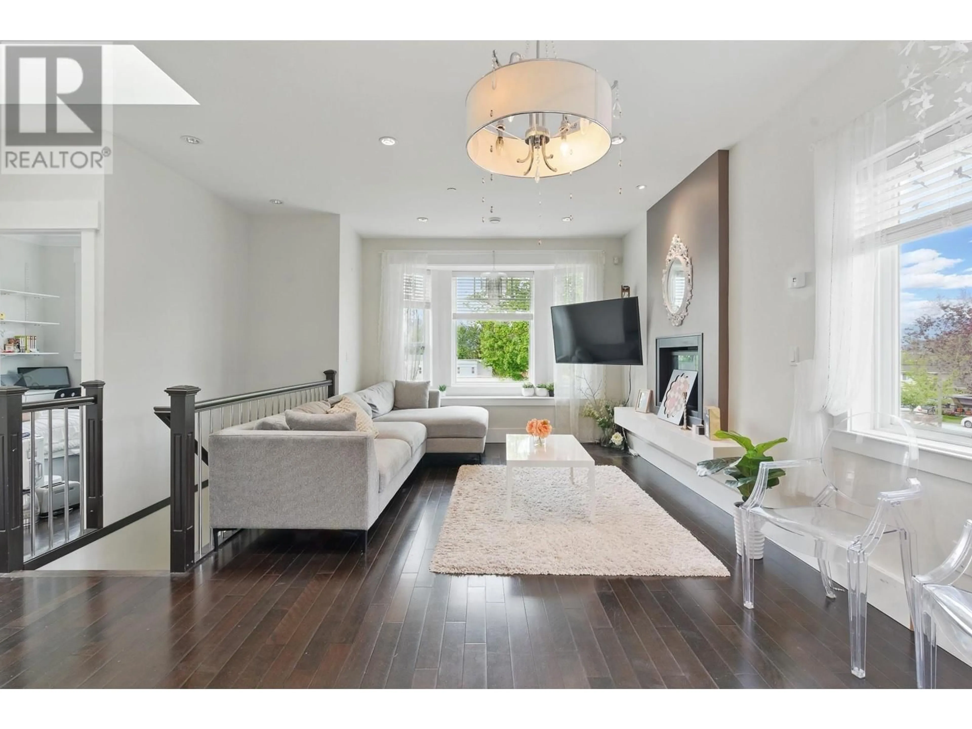 Living room with furniture, unknown for 2784 E 21ST AVENUE, Vancouver British Columbia V5M2W2