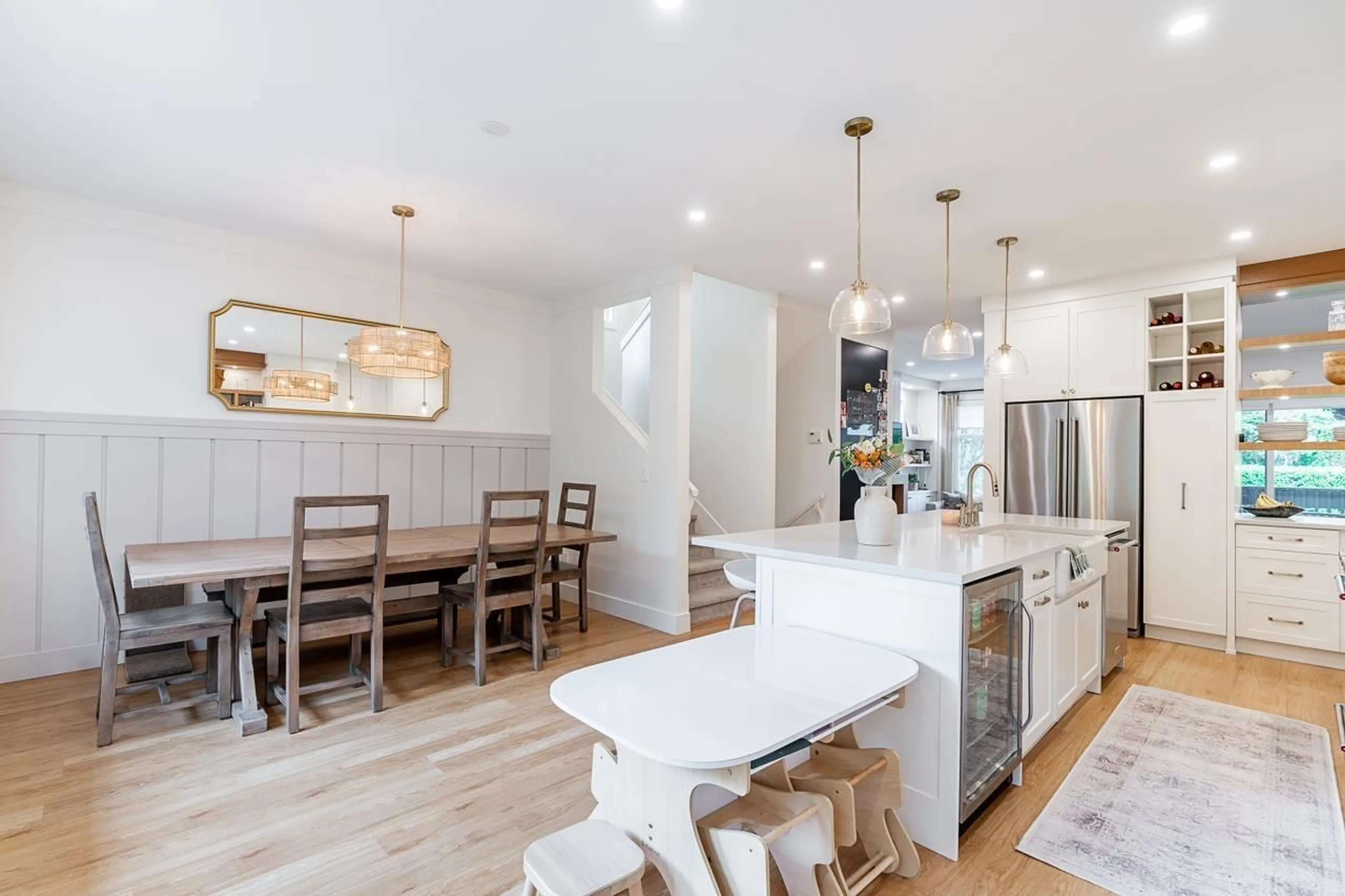 Open concept kitchen, unknown for 60 - 6050 166, Surrey British Columbia V3S0X2