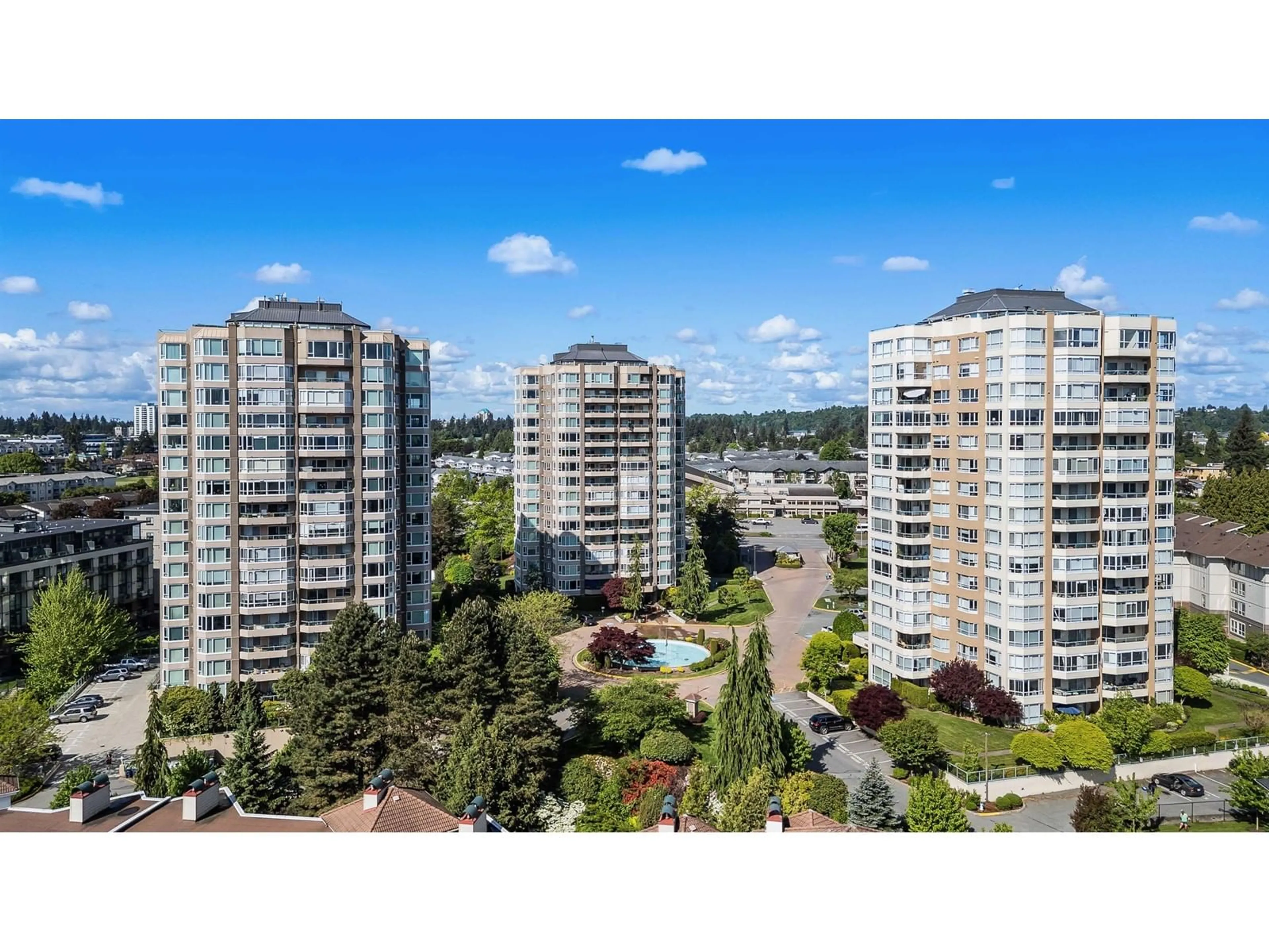 A pic from outside/outdoor area/front of a property/back of a property/a pic from drone, city buildings view from balcony for 1504 - 3190 GLADWIN, Abbotsford British Columbia V2T5T2