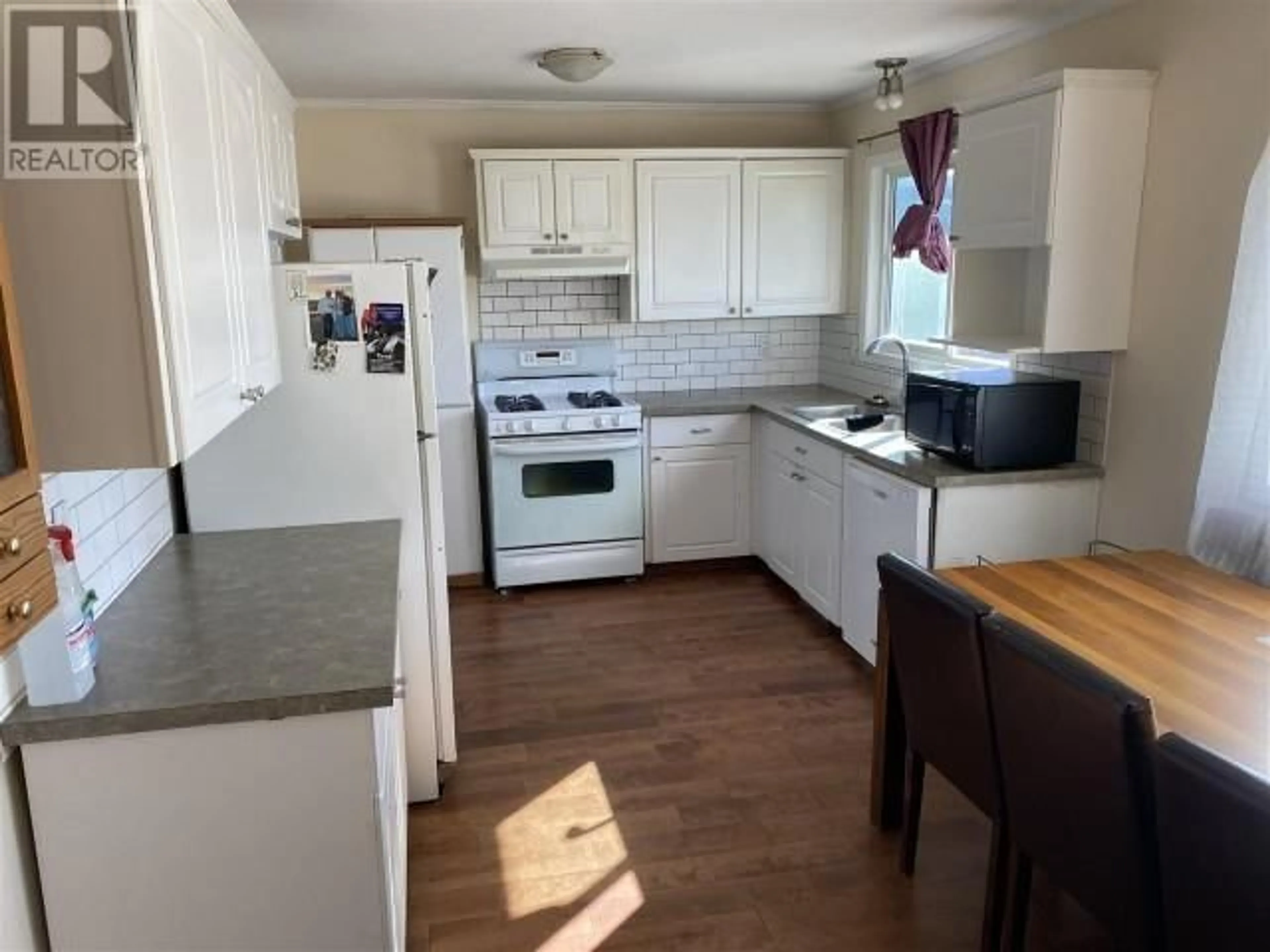 Standard kitchen, unknown for 8723 88 STREET, Fort St. John British Columbia V1J5A3