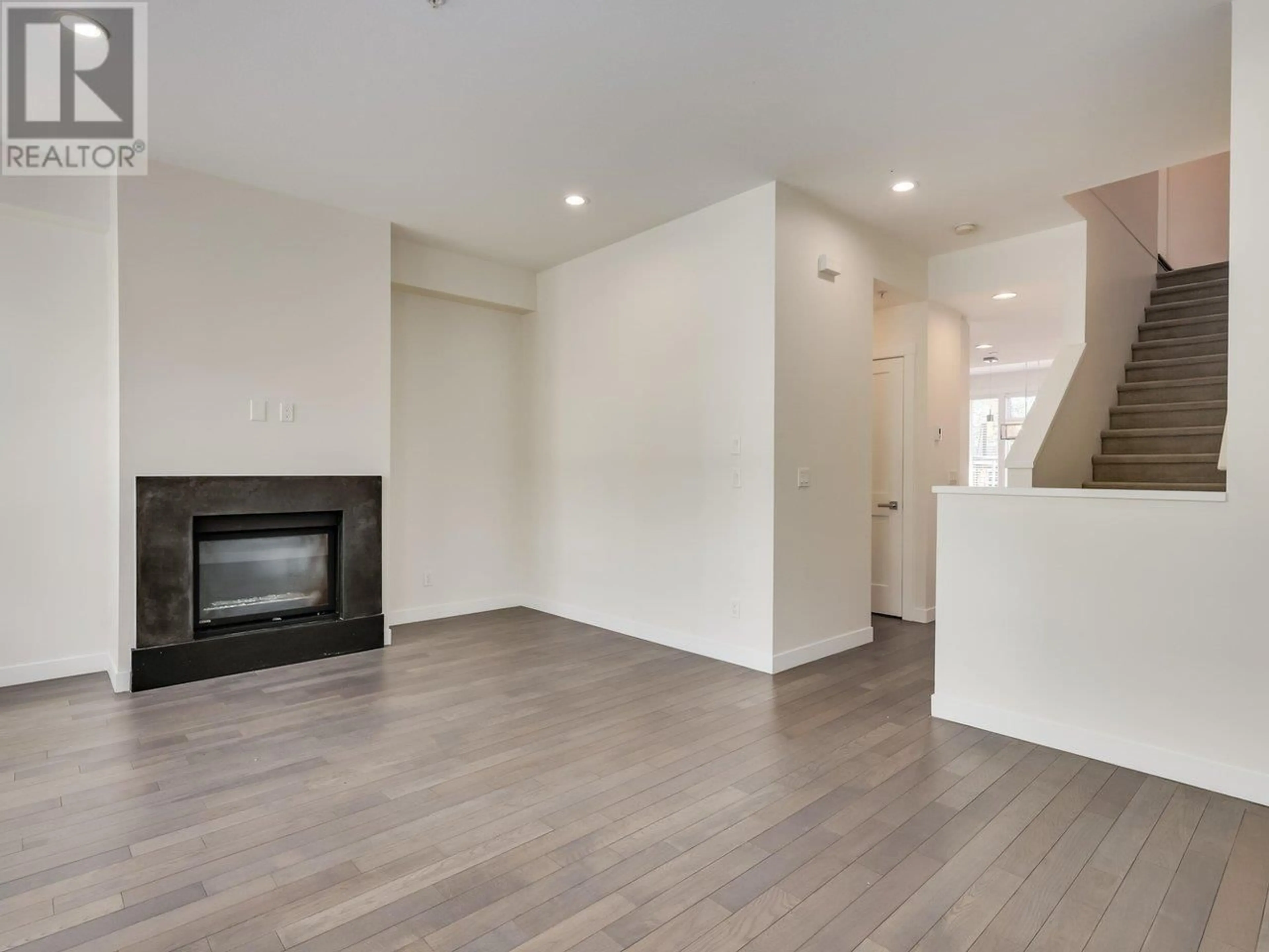 A pic of a room for 9 - 100 WOOD STREET, New Westminster British Columbia V3M0H6