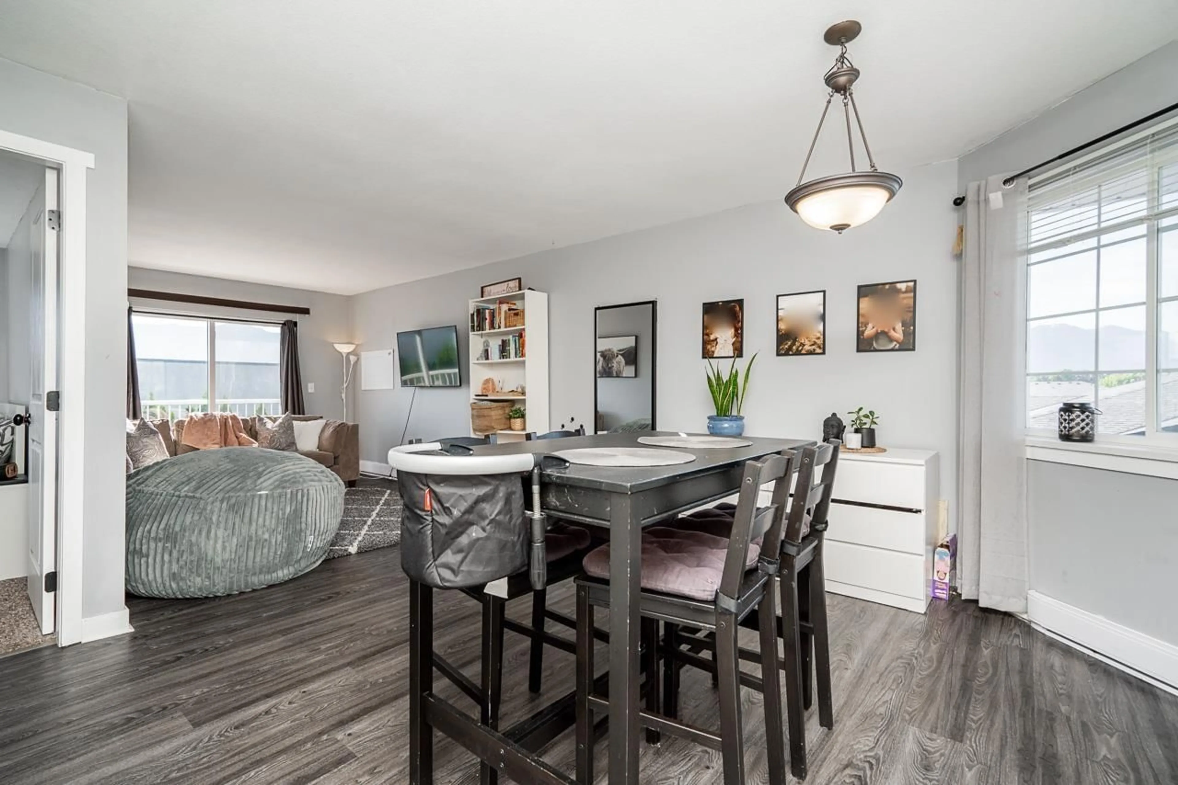 Unknown for 304C - 45655 MCINTOSH DRIVE, Chilliwack British Columbia V2P6V4