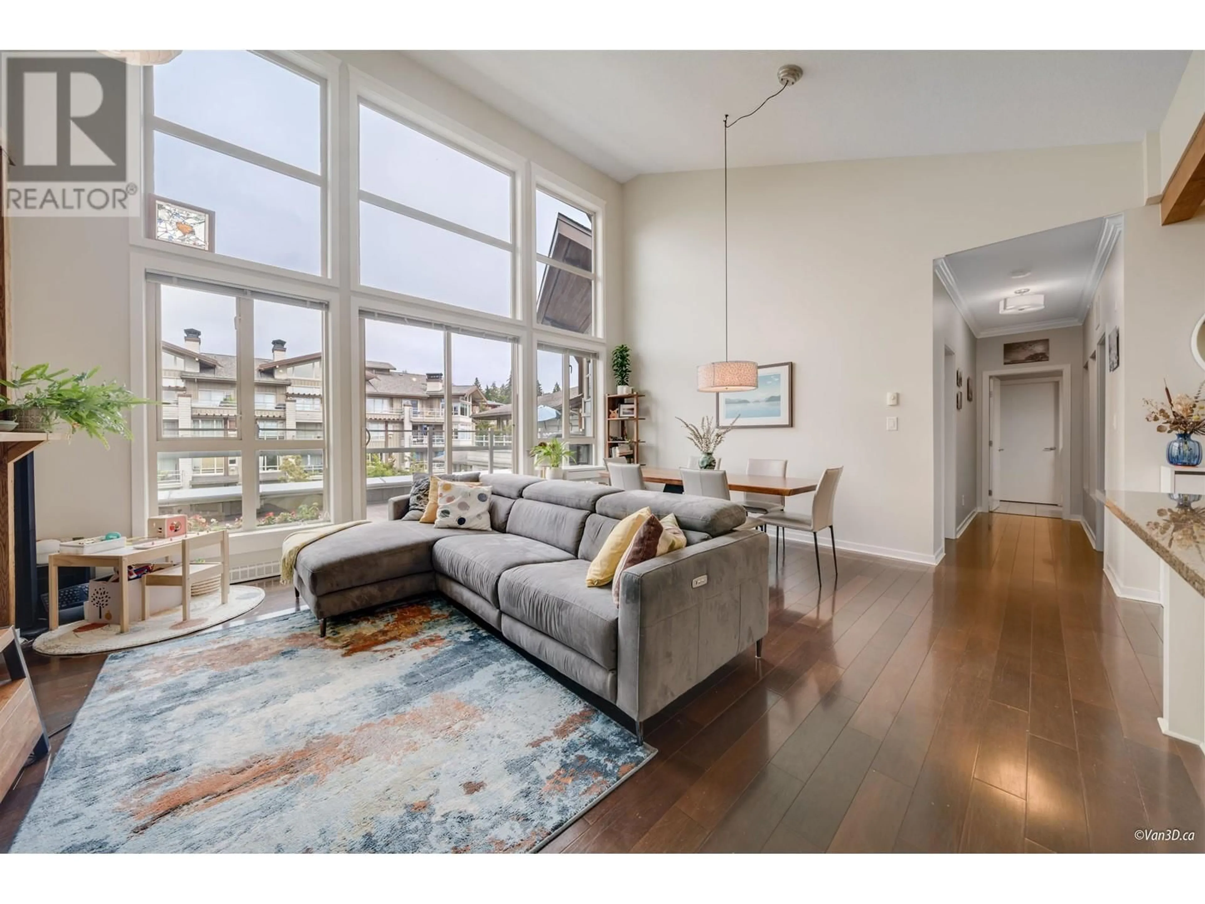 Living room with furniture, unknown for 506 - 530 RAVEN WOODS DRIVE, North Vancouver British Columbia V7G2T5