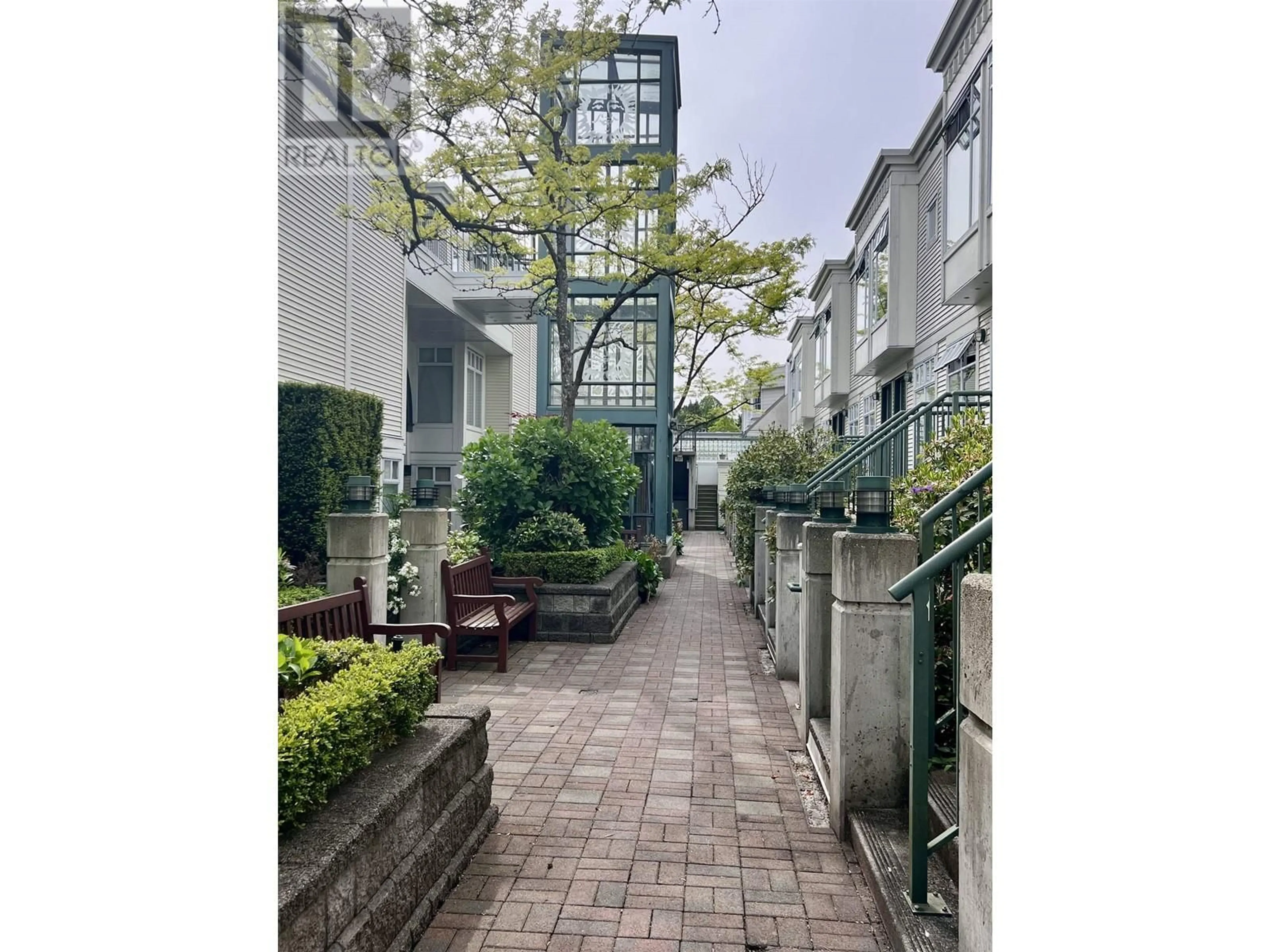 Patio, street for 311 - 3727 10TH AVENUE, Vancouver British Columbia V6R2G5