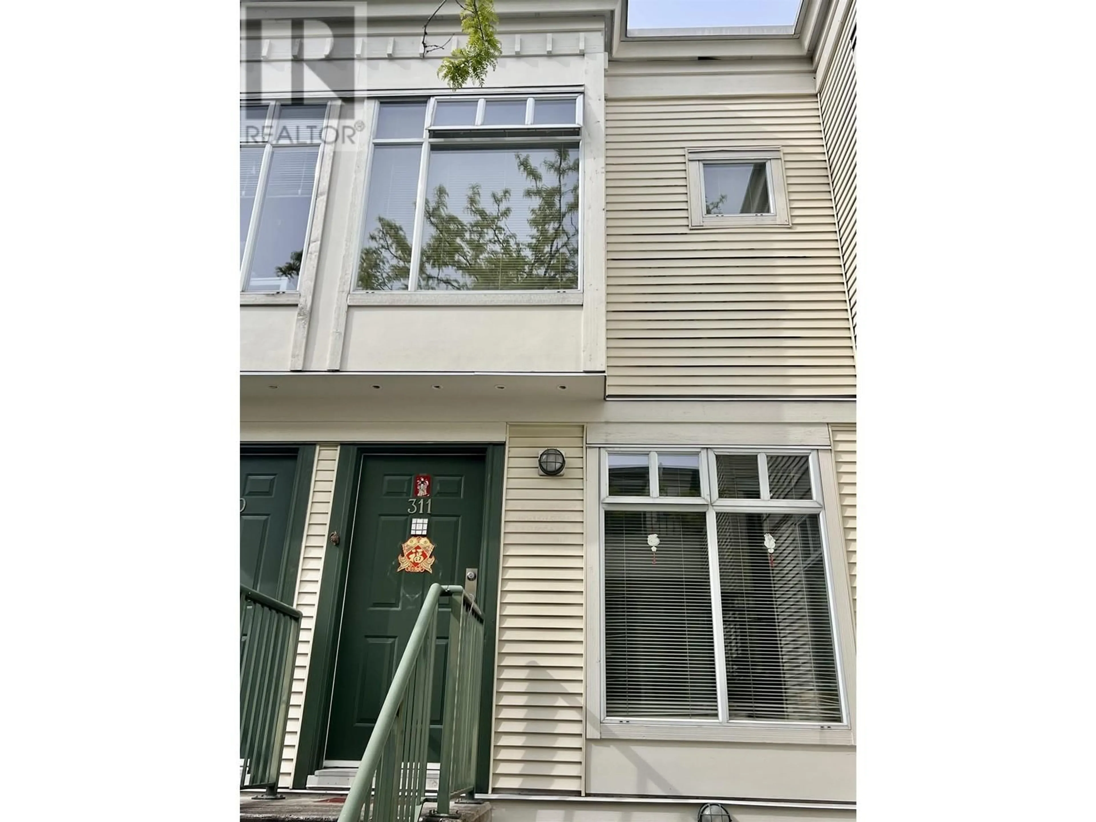 Unknown for 311 - 3727 10TH AVENUE, Vancouver British Columbia V6R2G5