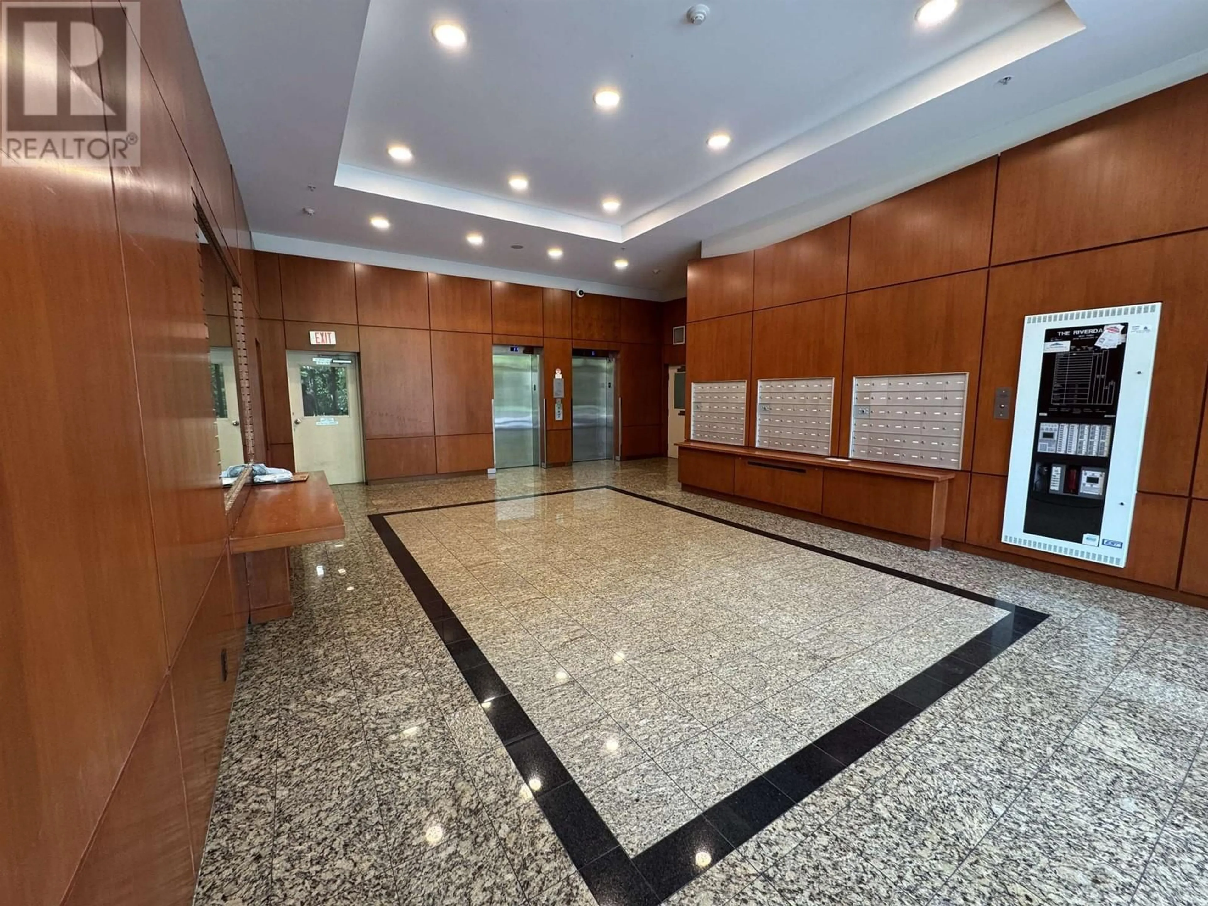 Lobby for 506 - 2733 CHANDLERY PLACE, Vancouver British Columbia V5S4V3