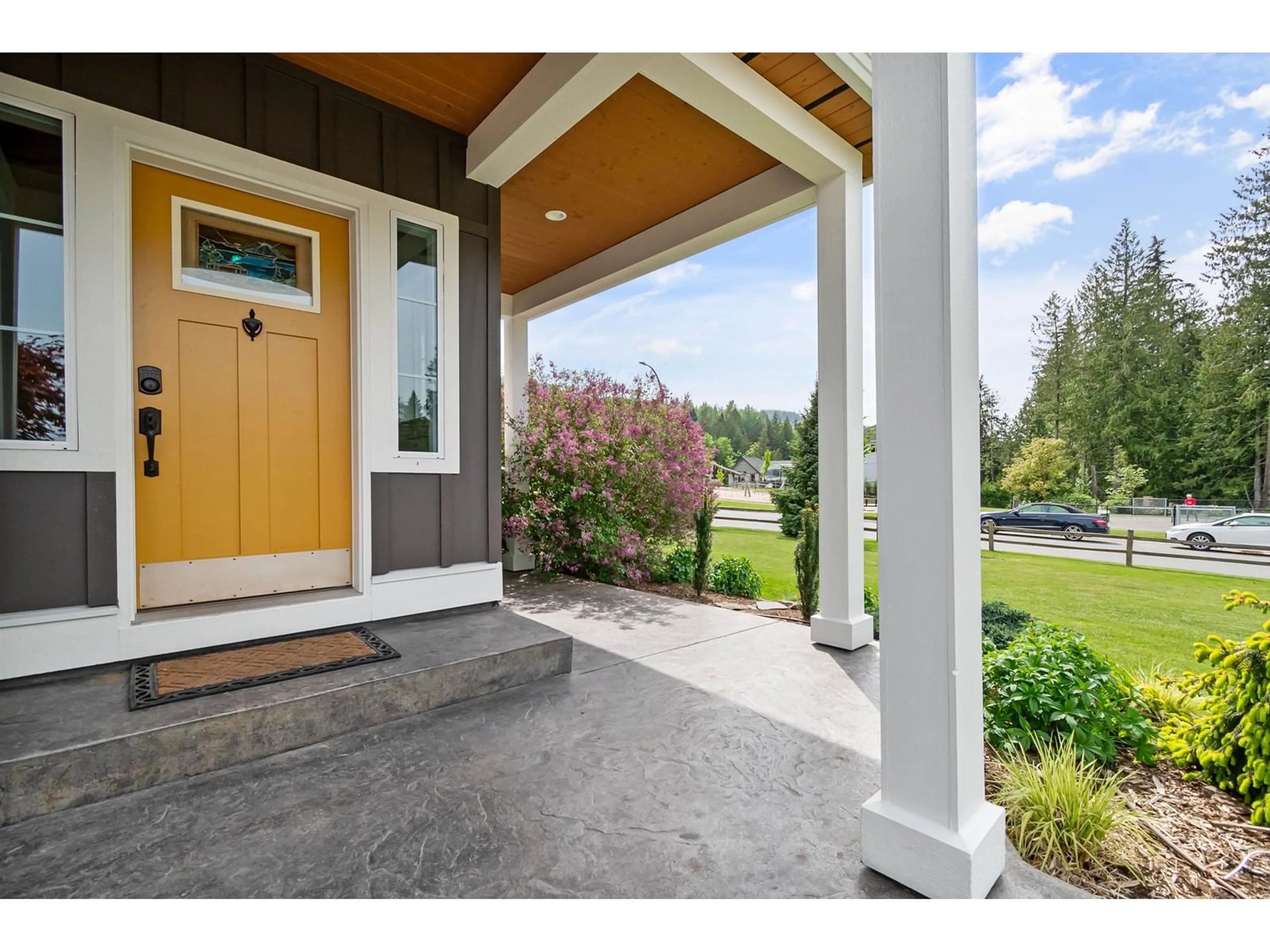 Indoor entryway for 50276 KENSINGTON DRIVE, Chilliwack British Columbia V4Z0C4