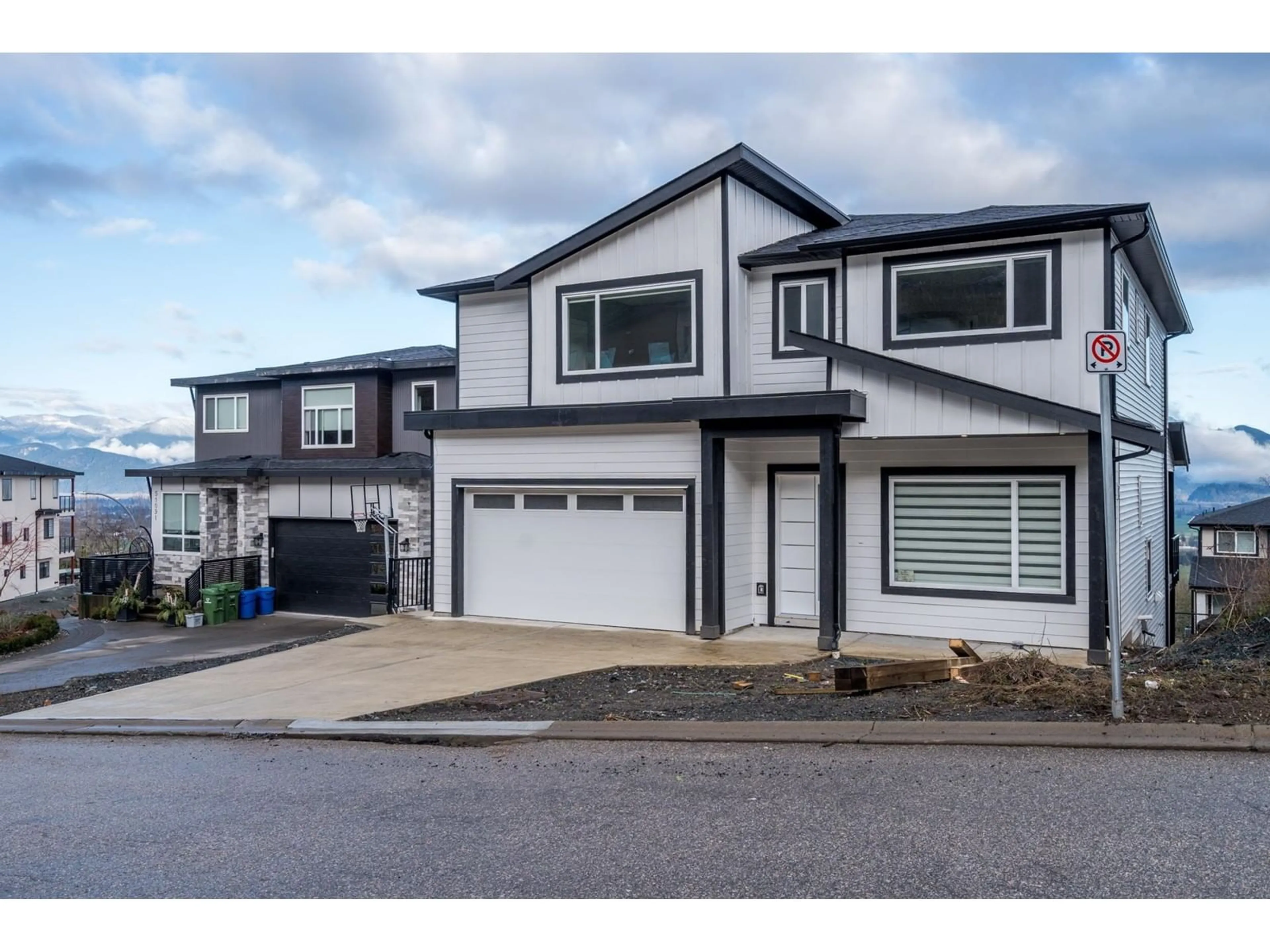 Home with vinyl exterior material, street for 51097 FARMERS WAY, Chilliwack British Columbia V4Z0E4