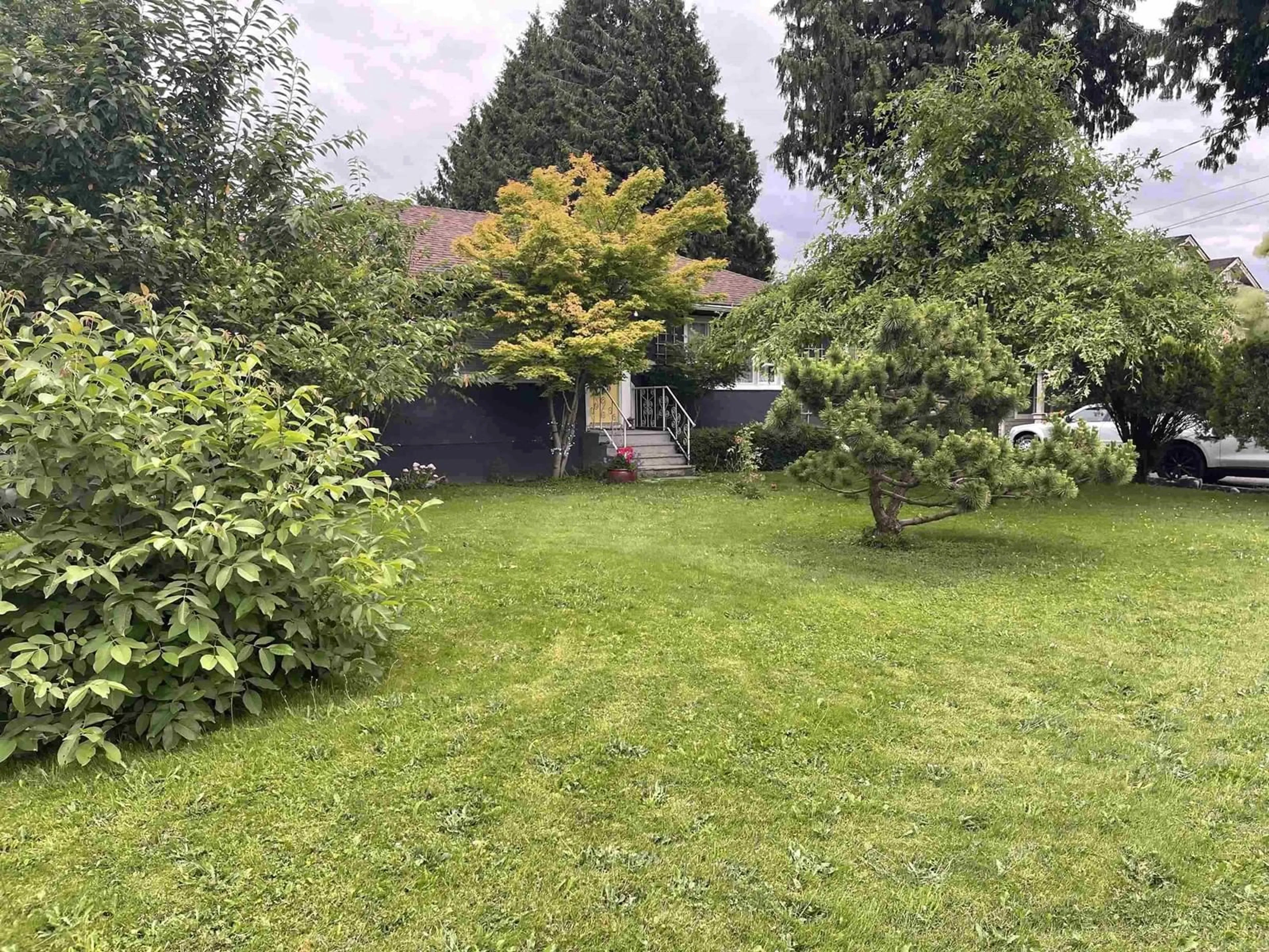 A pic from outside/outdoor area/front of a property/back of a property/a pic from drone, forest/trees view for 9500 COOTE STREET, Chilliwack British Columbia V2P6B5