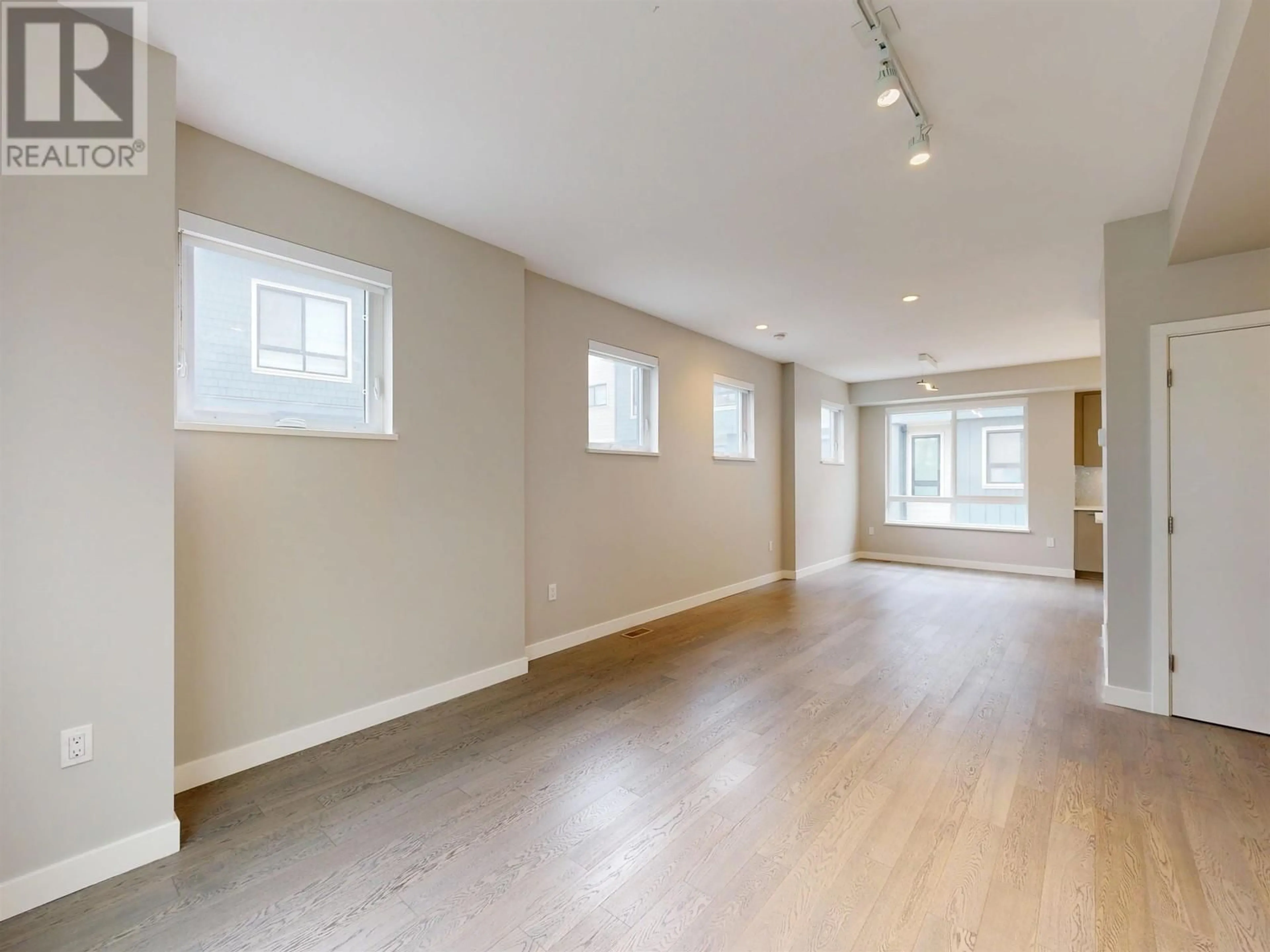 A pic of a room for 18 - 10233 RIVER DRIVE, Richmond British Columbia V6X0T7