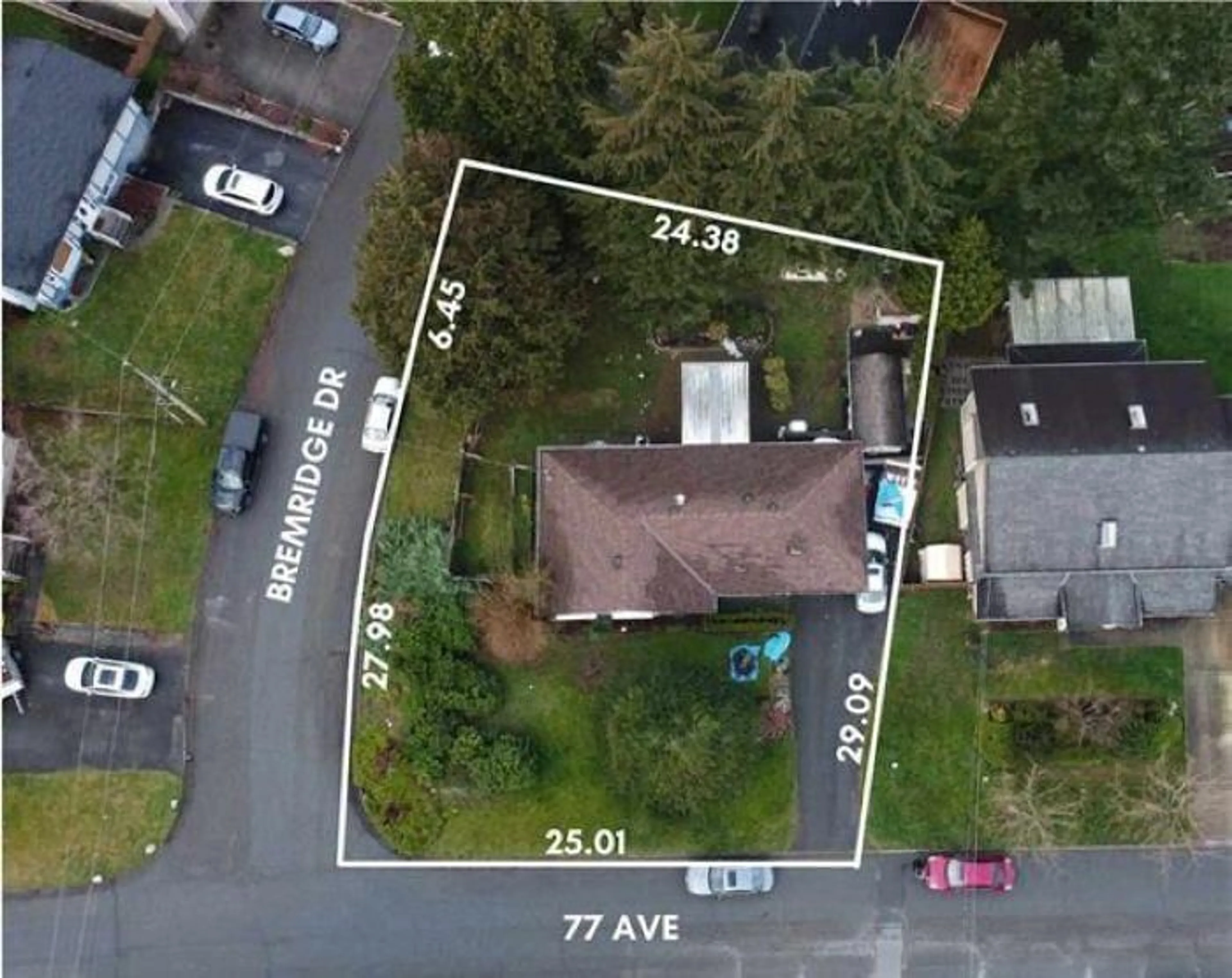 A pic from outside/outdoor area/front of a property/back of a property/a pic from drone, street for 11377 77, Delta British Columbia V4C1M2