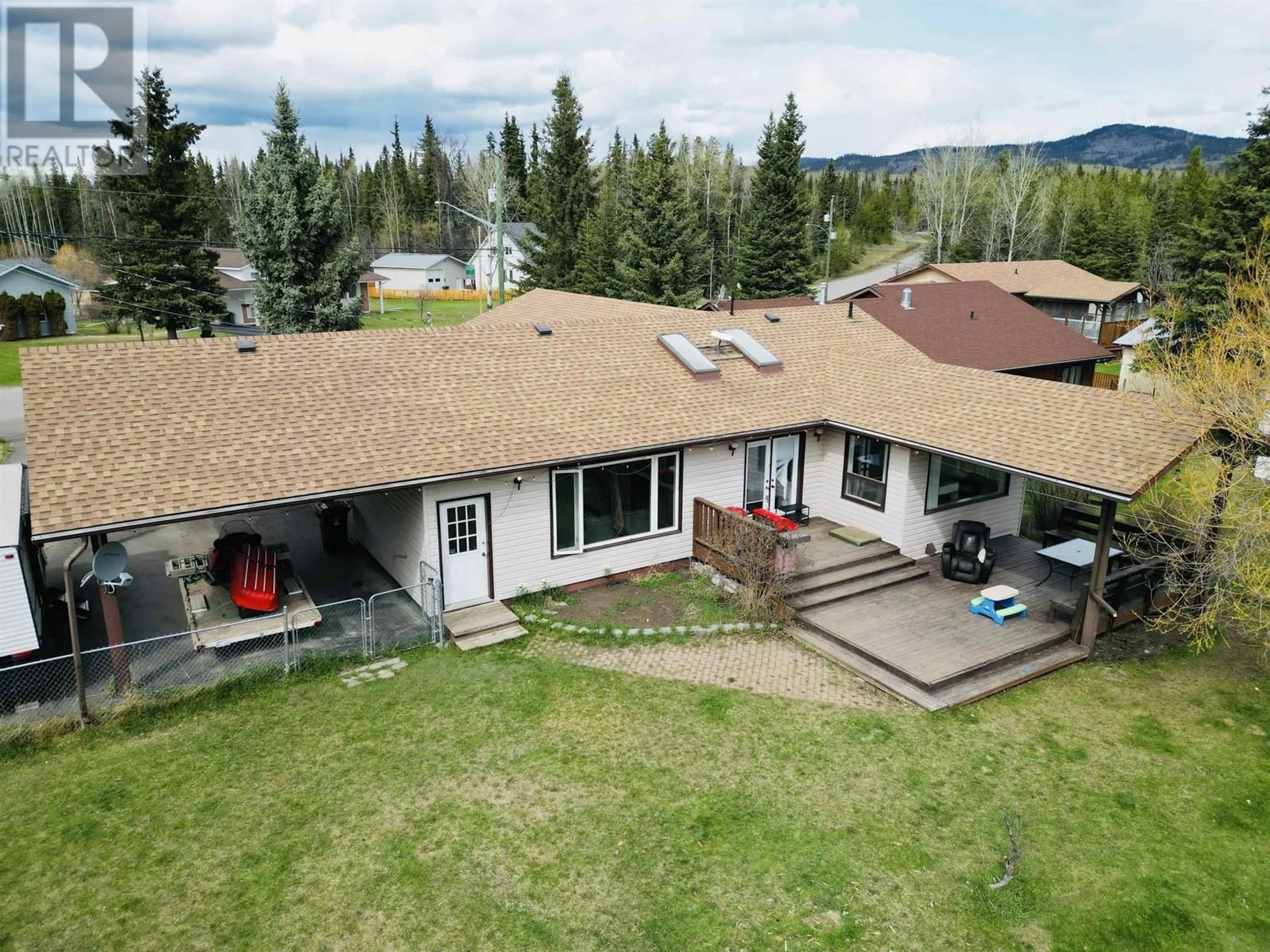 A pic from outside/outdoor area/front of a property/back of a property/a pic from drone, mountain view for 620 5TH AVENUE, Burns Lake British Columbia V0J1E0