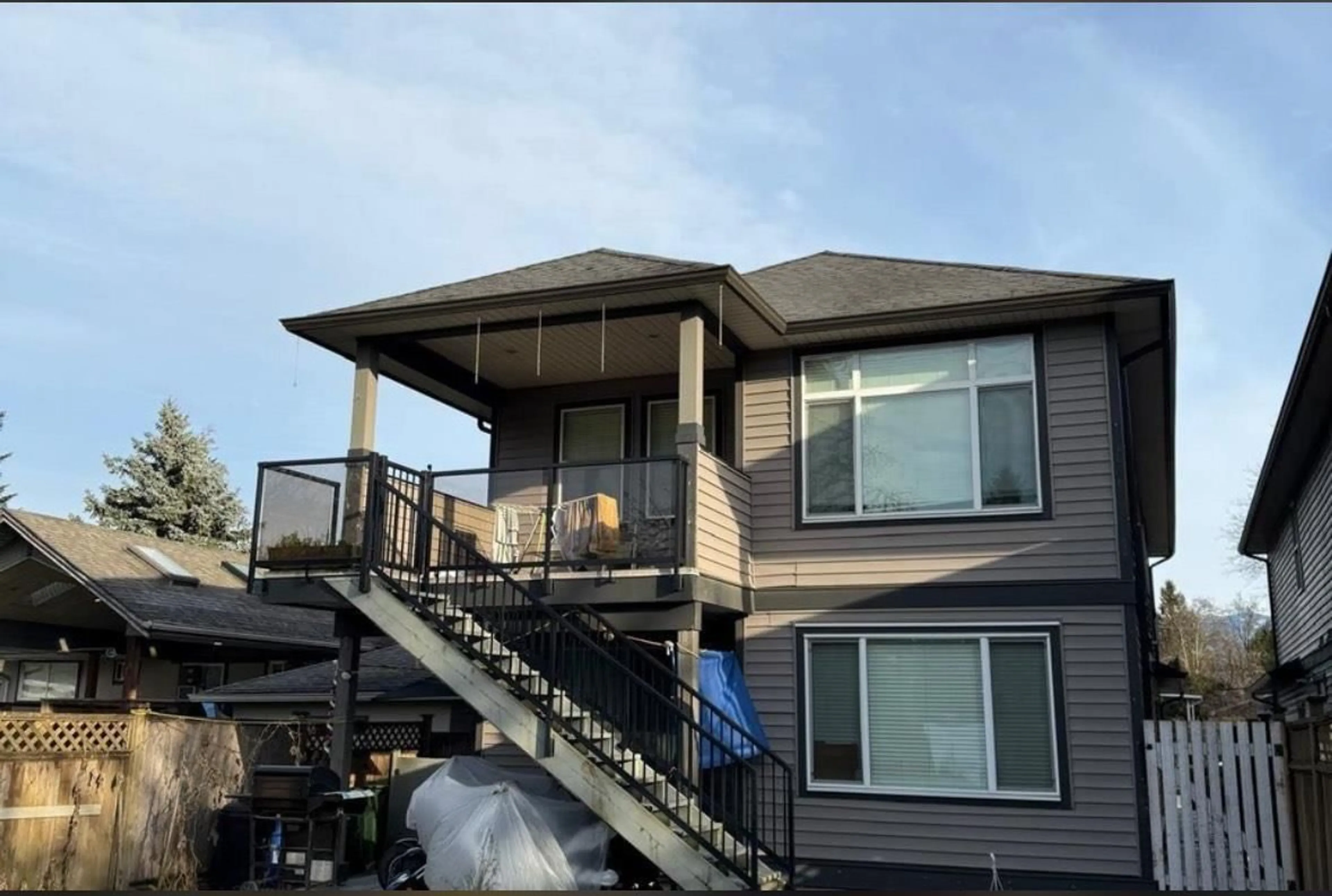 Home with vinyl exterior material, unknown for 9609 ST. DAVID STREET, Chilliwack British Columbia V2P5B5