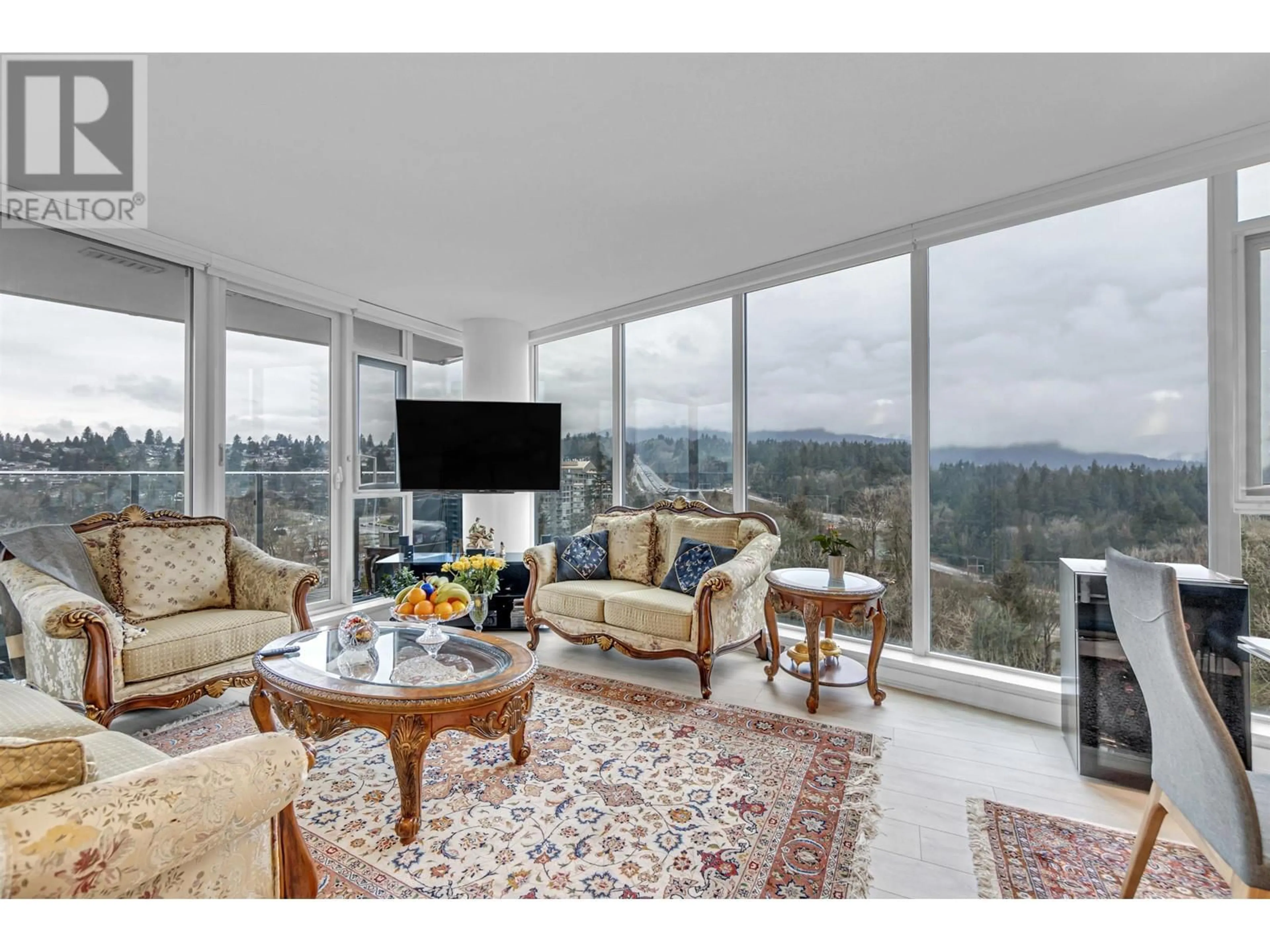 Living room with furniture, unknown for 1607 - 1401 HUNTER STREET, North Vancouver British Columbia V7J0E2