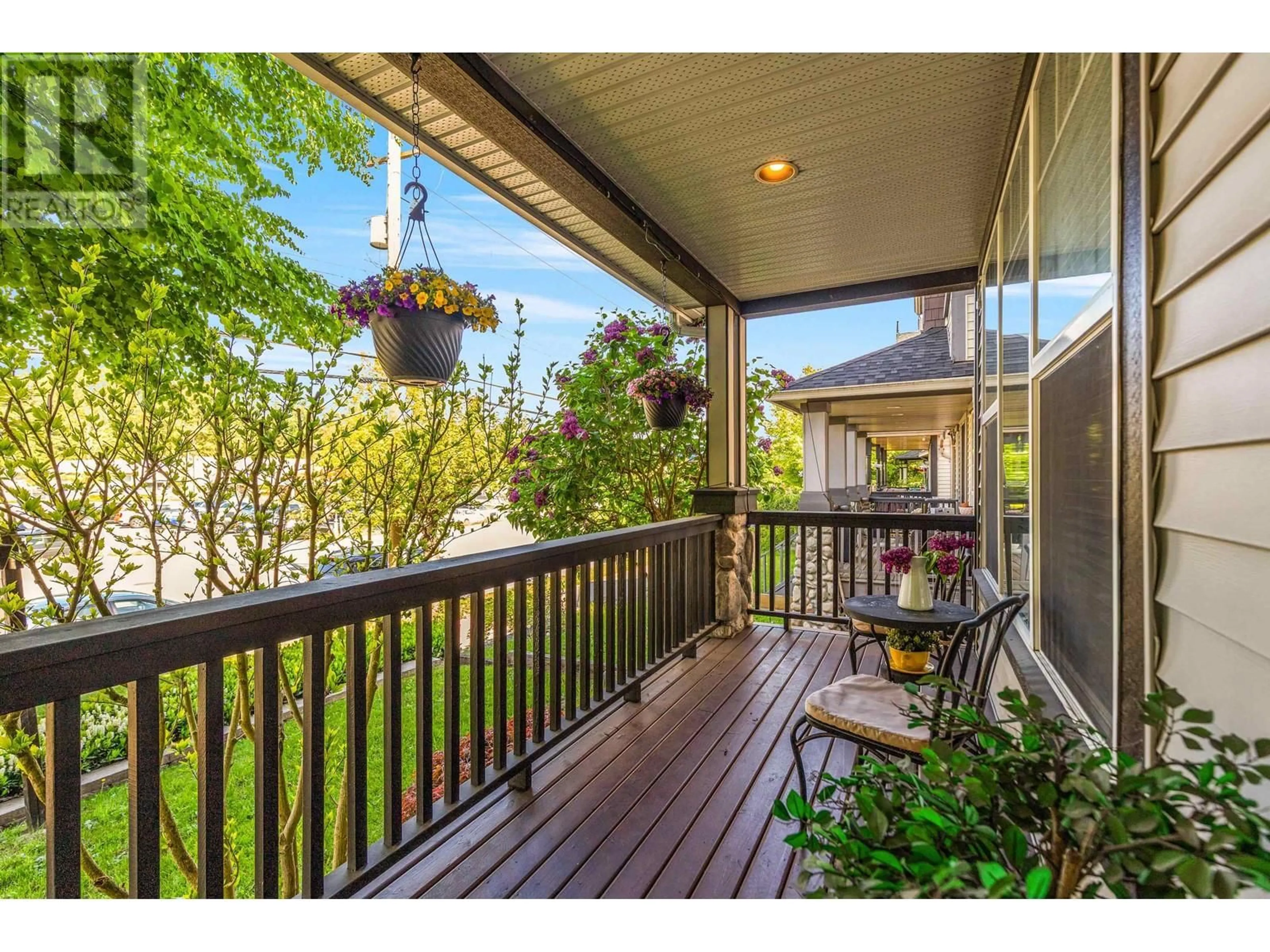 Patio, street for 10008 240 STREET, Maple Ridge British Columbia V2W1Z9