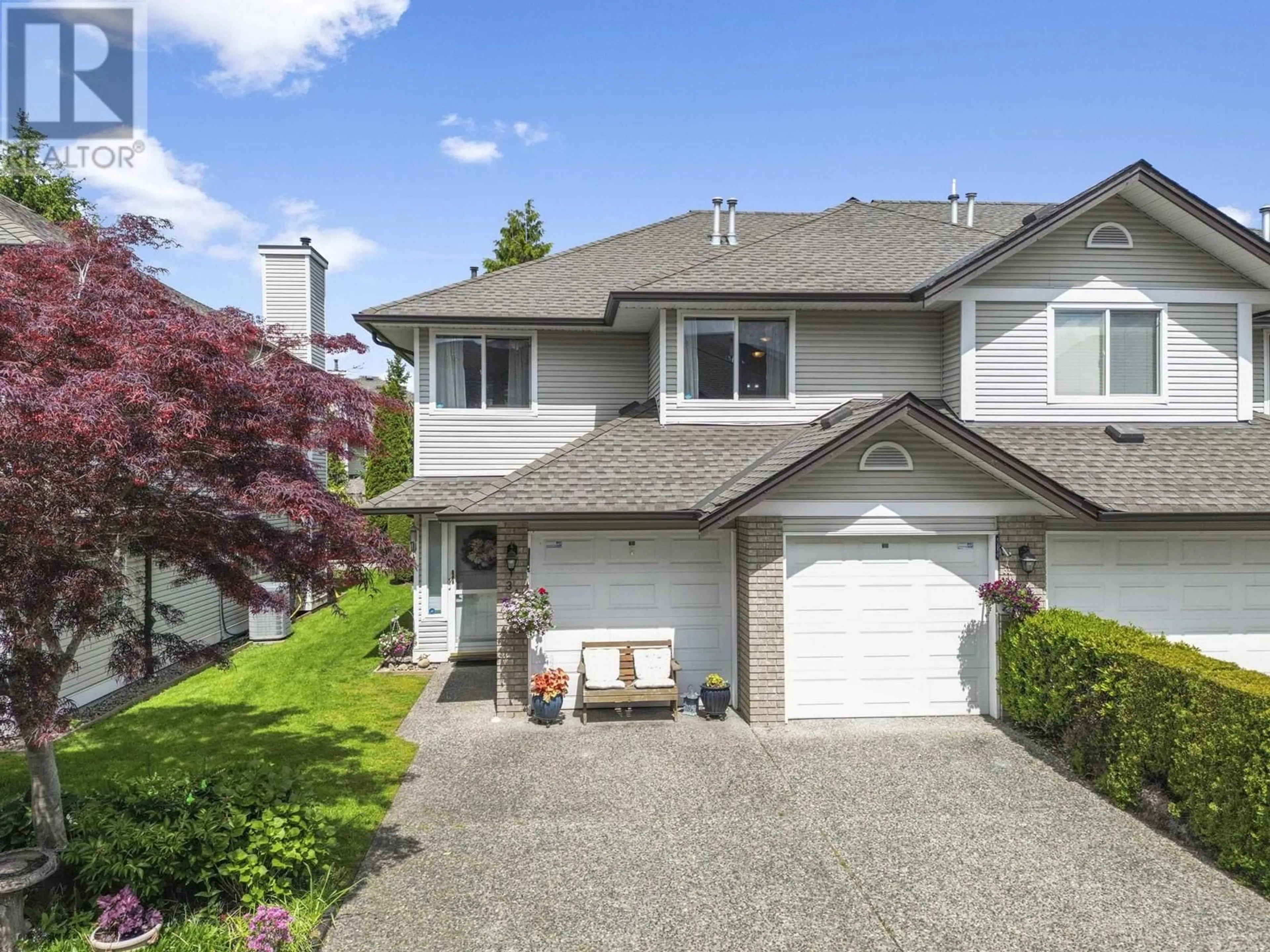 Home with vinyl exterior material, street for 31 - 1370 RIVERWOOD GATE, Port Coquitlam British Columbia V3B7V7