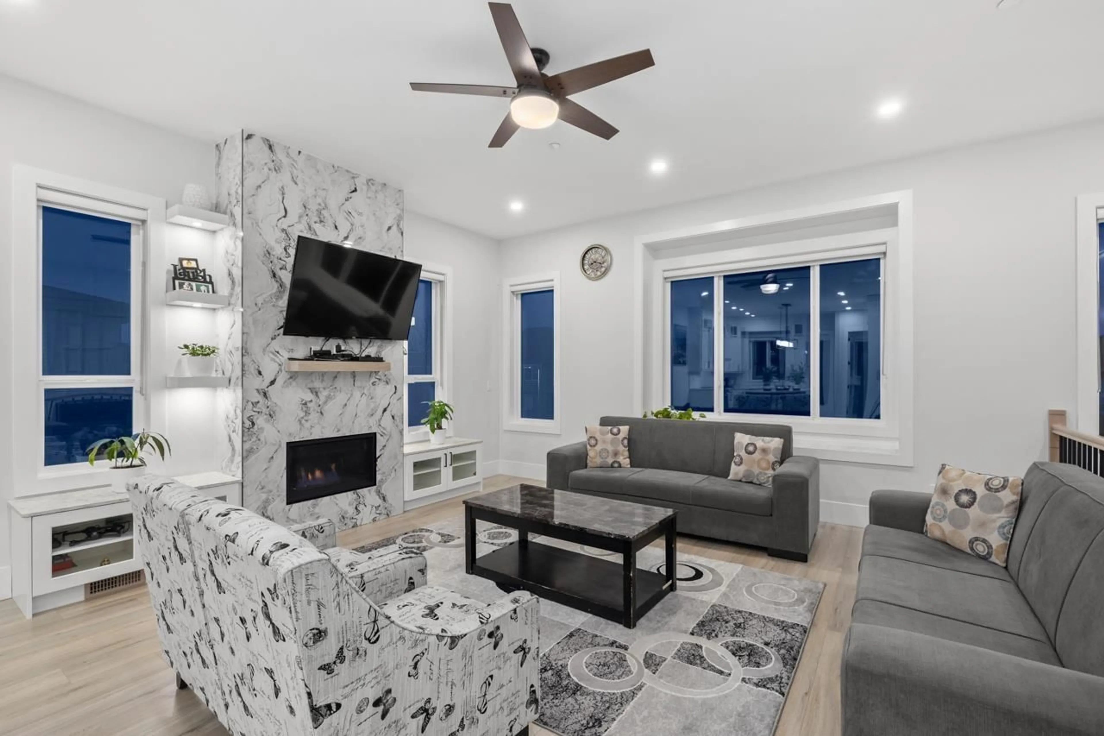 Living room with furniture, unknown for 32699 EGGLESTONE, Mission British Columbia V4S0E6