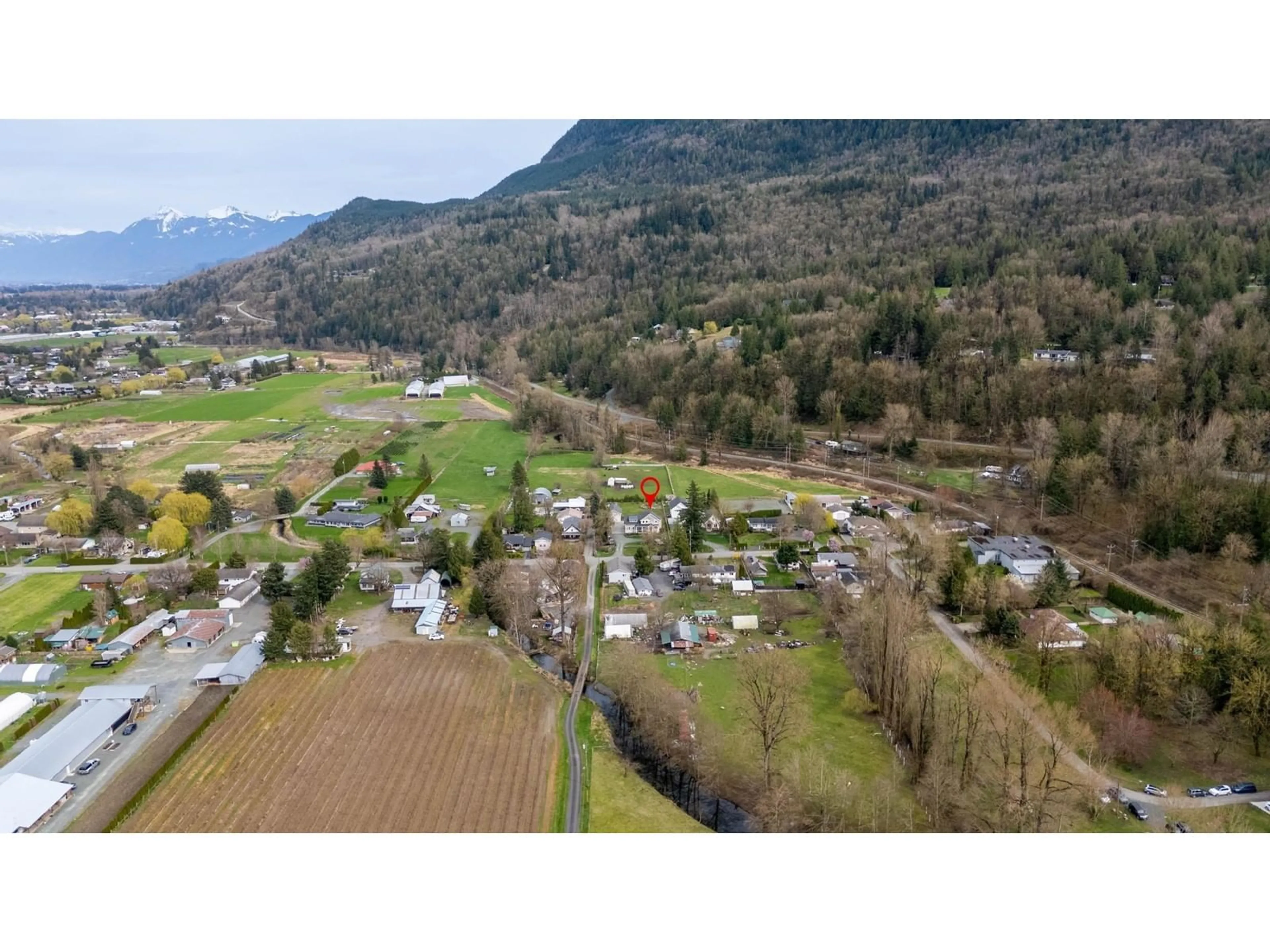 A pic from outside/outdoor area/front of a property/back of a property/a pic from drone, mountain view for 4054 ECKERT STREET, Yarrow British Columbia V2R5J6