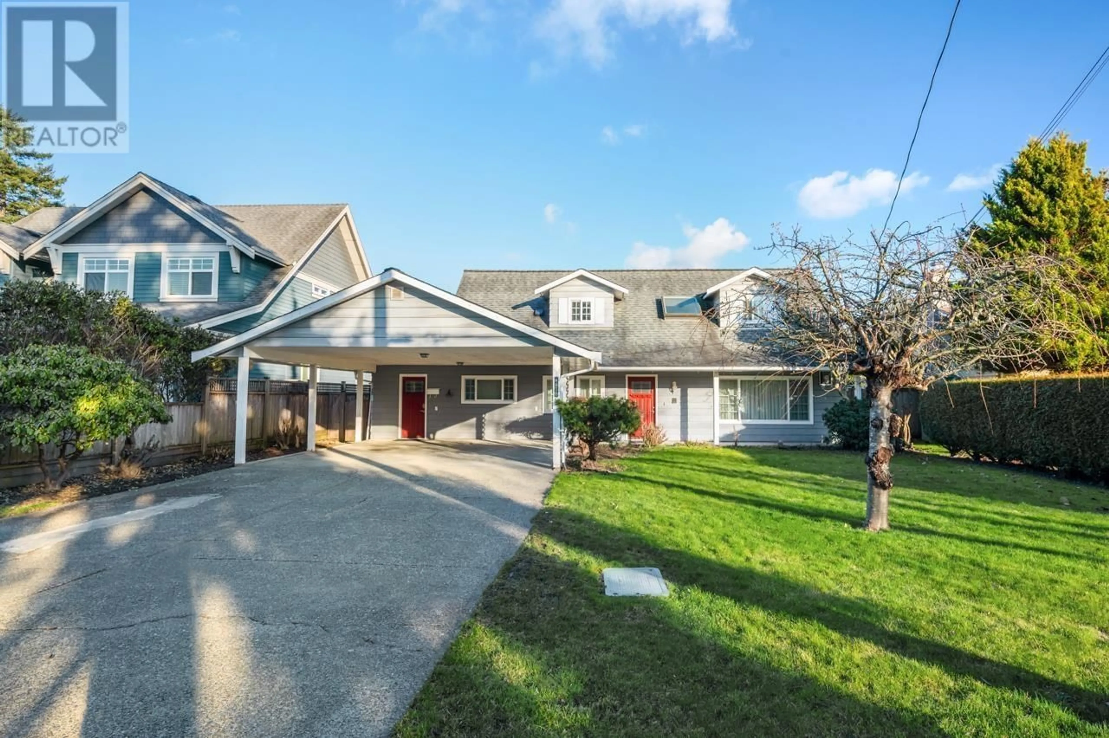 A pic from outside/outdoor area/front of a property/back of a property/a pic from drone, street for 4620 55B STREET, Delta British Columbia V4K3B7