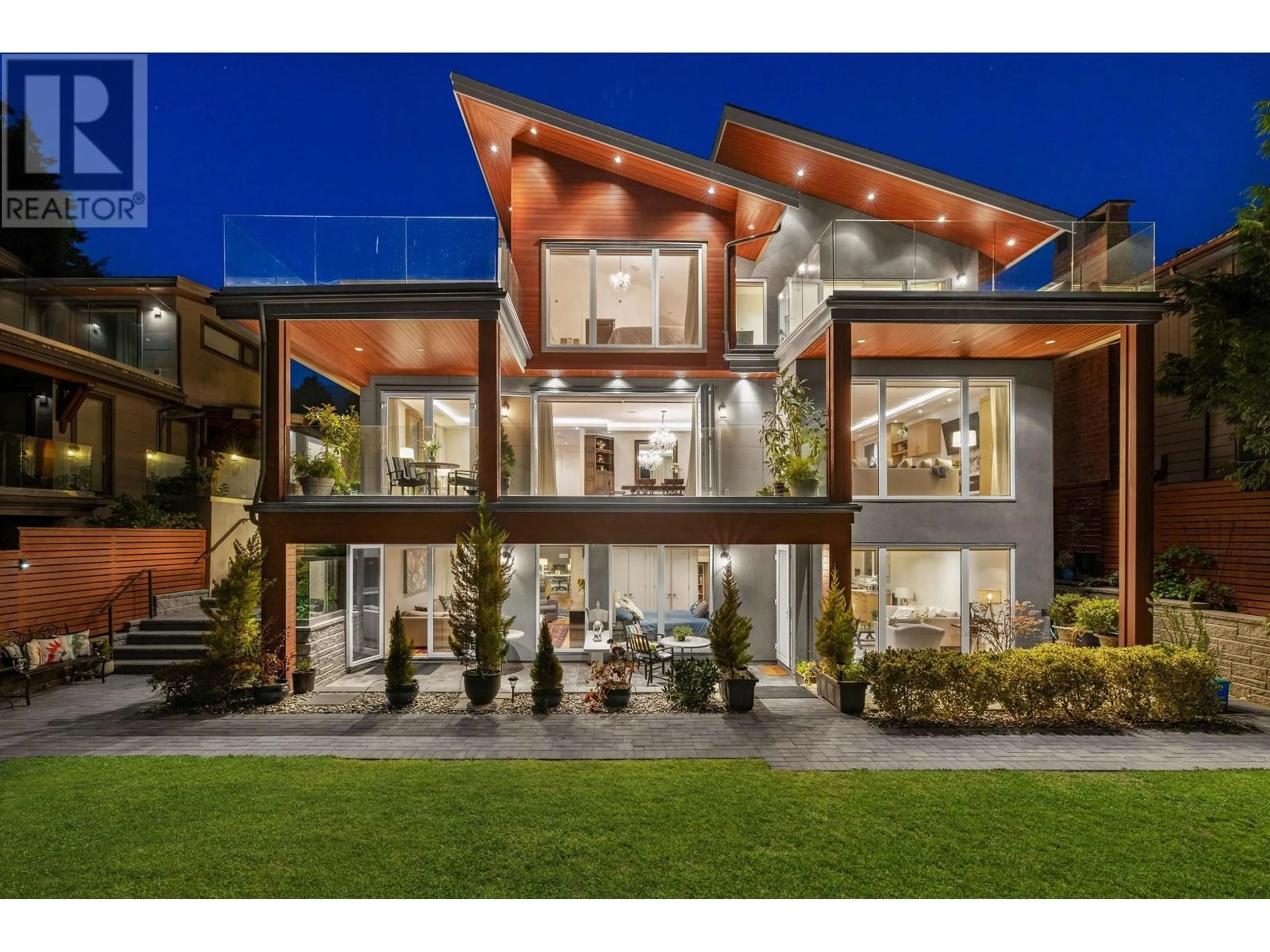 Unknown for 2449 KINGS AVENUE, West Vancouver British Columbia V7V2C5