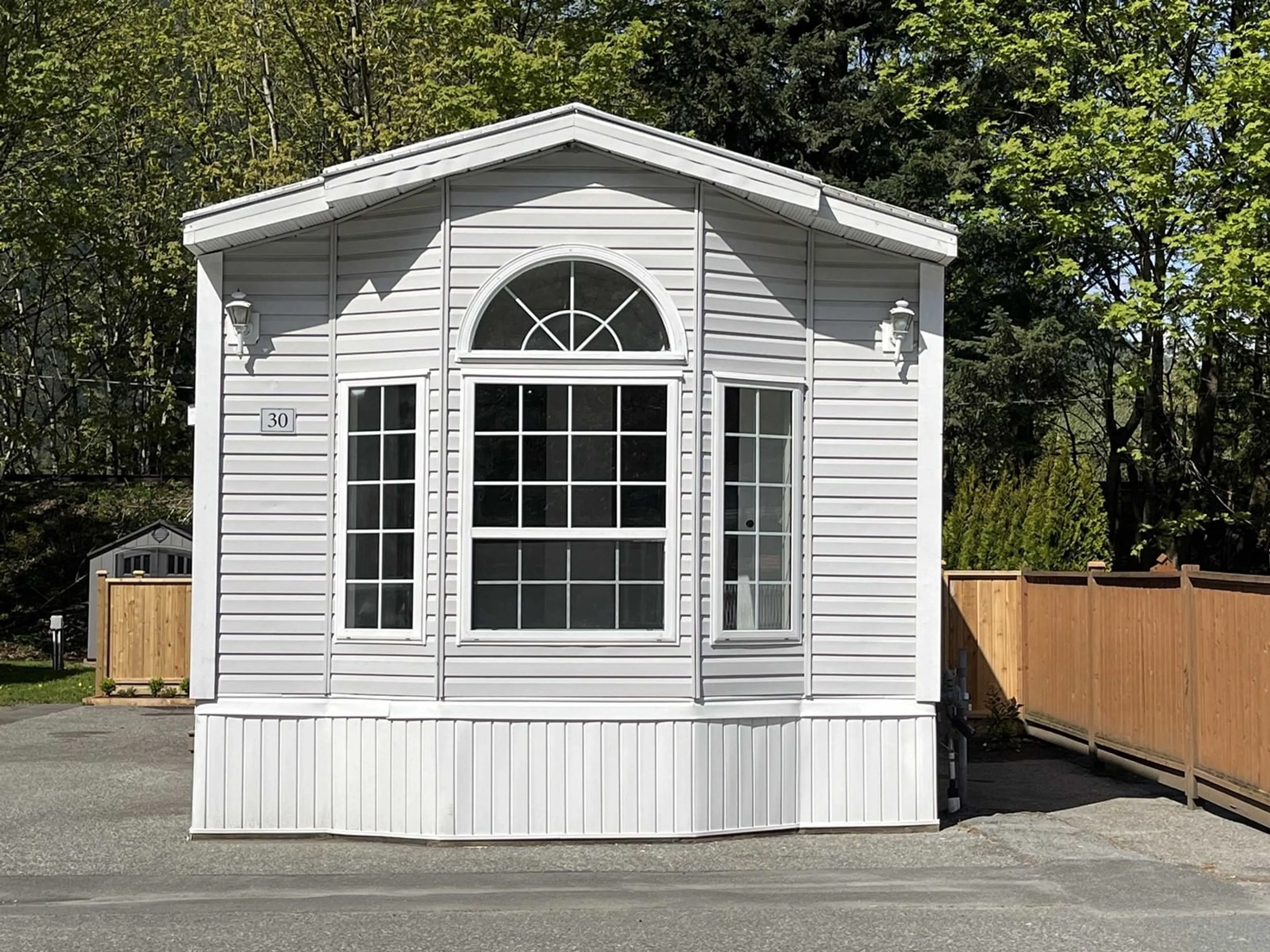 Shed for 30 - 63071 FLOOD HOPE ROAD, Hope British Columbia V0X1L2