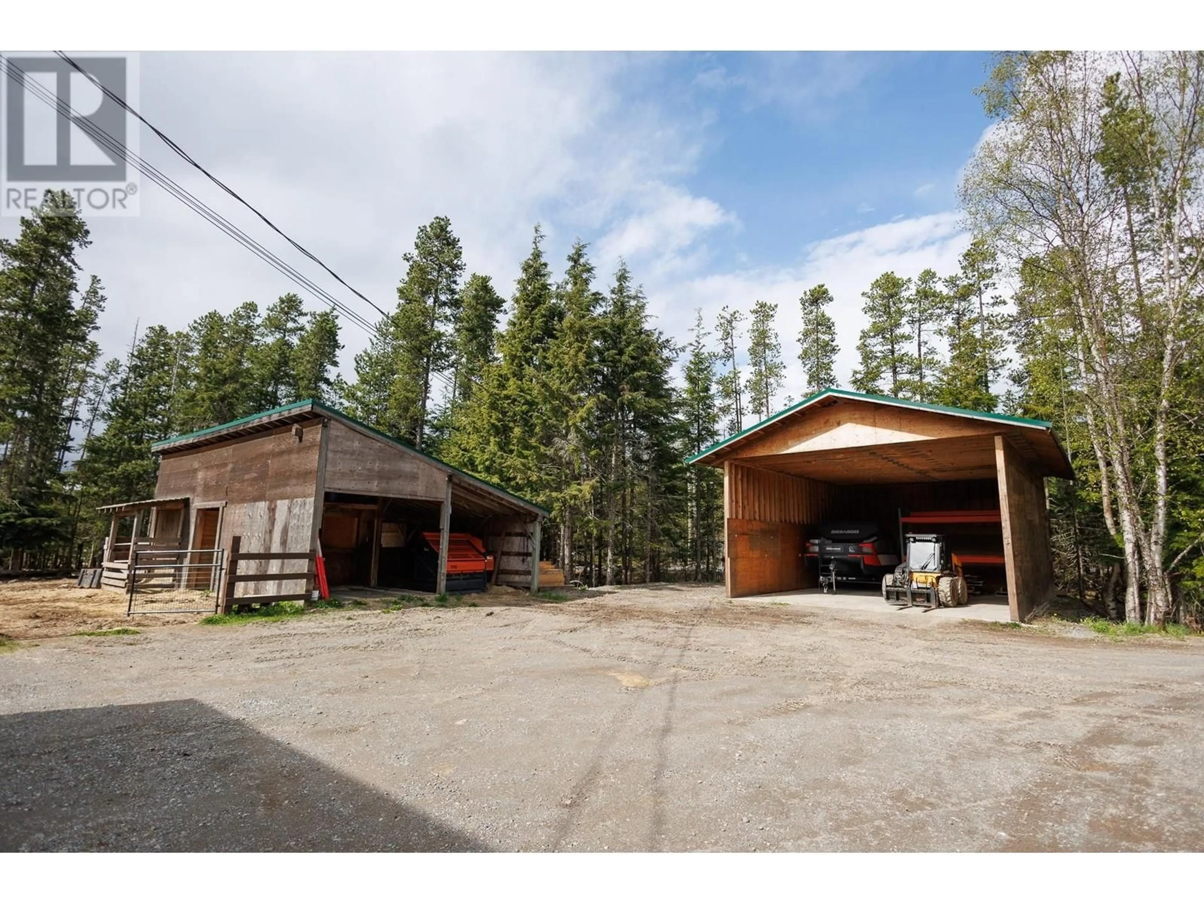Indoor garage for 505 SOCKEYE CREEK STREET, Terrace British Columbia V8G0G5