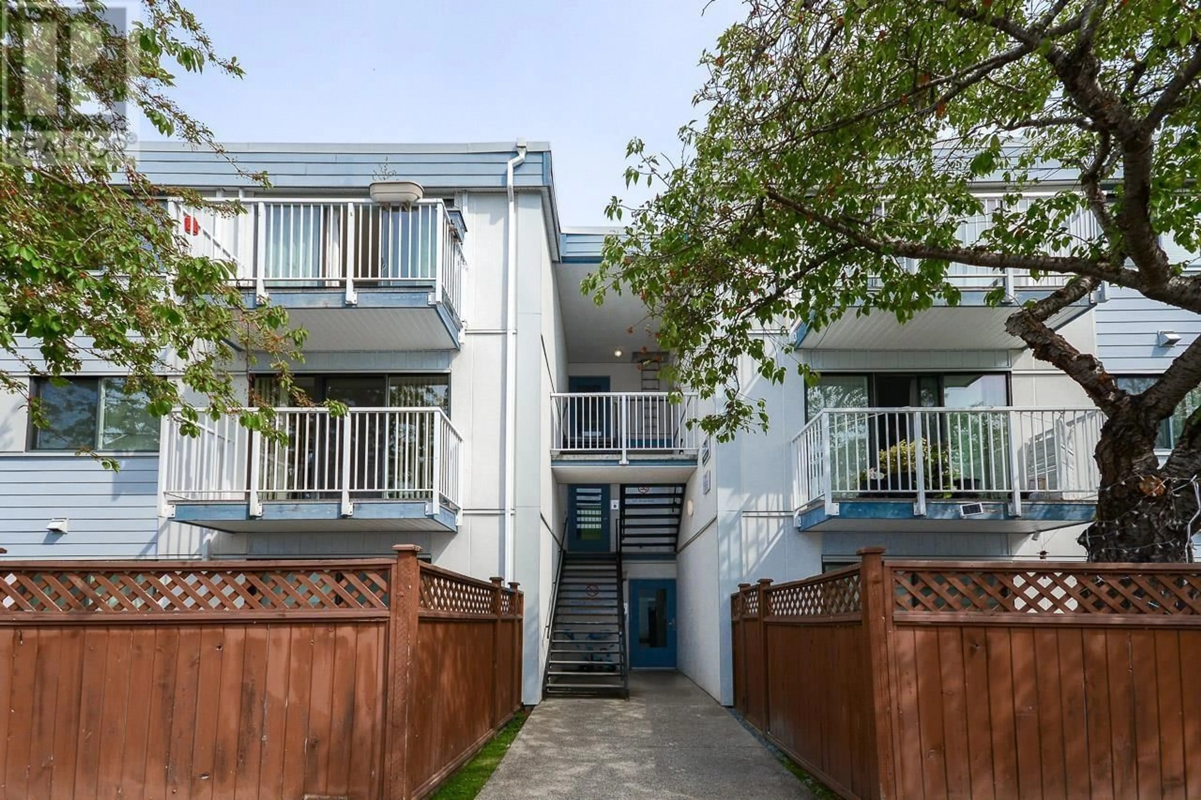 Patio, street for 301 - 7200 LINDSAY ROAD, Richmond British Columbia V7C3M6