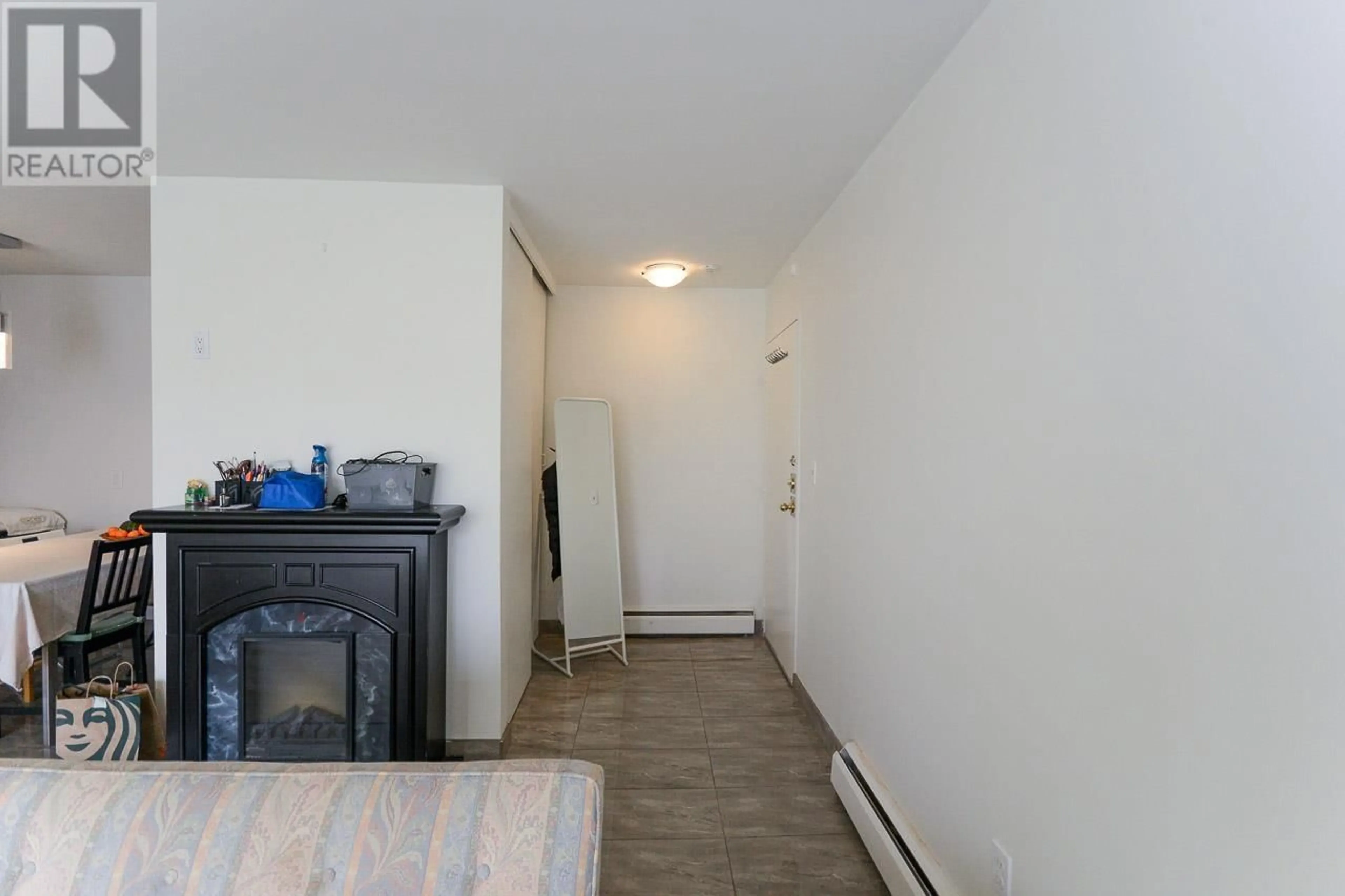 A pic of a room for 301 - 7200 LINDSAY ROAD, Richmond British Columbia V7C3M6