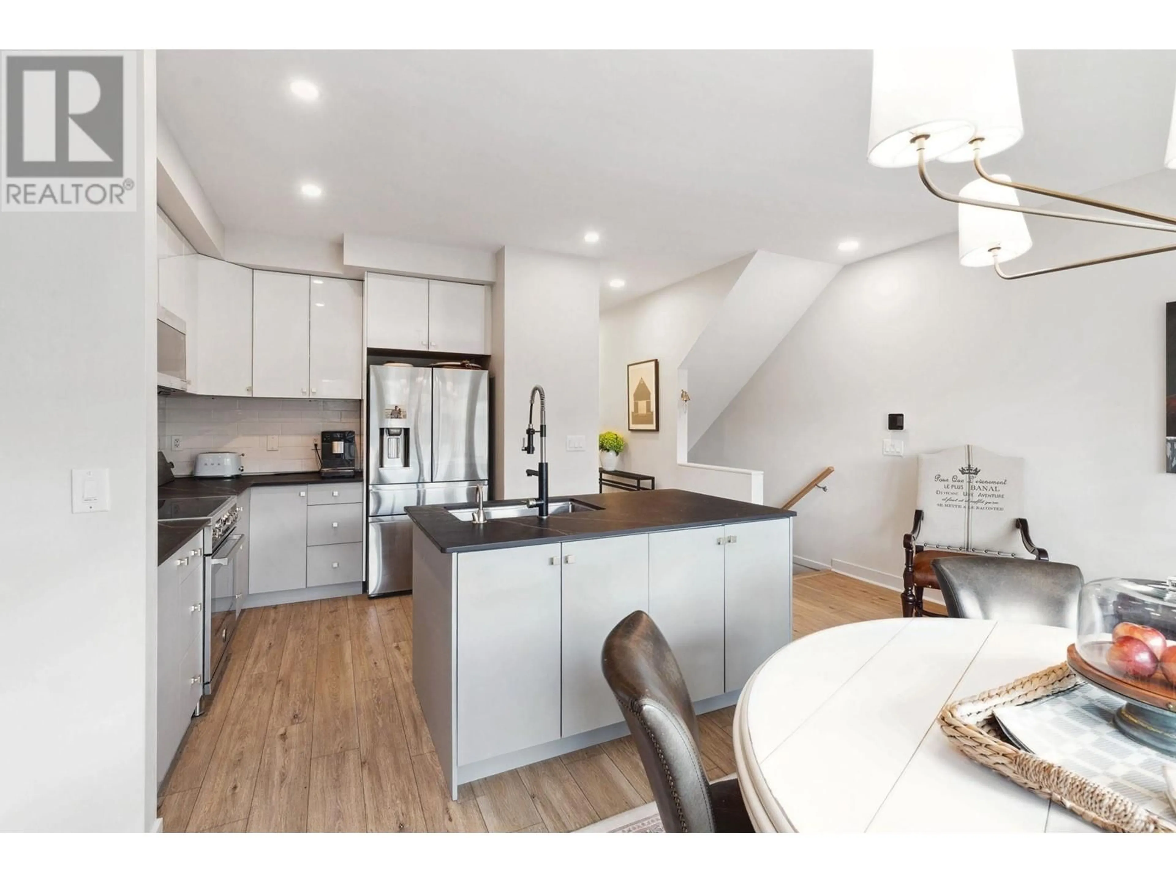 Open concept kitchen, unknown for 150 - 1460 SOUTHVIEW STREET, Coquitlam British Columbia V3E0G6