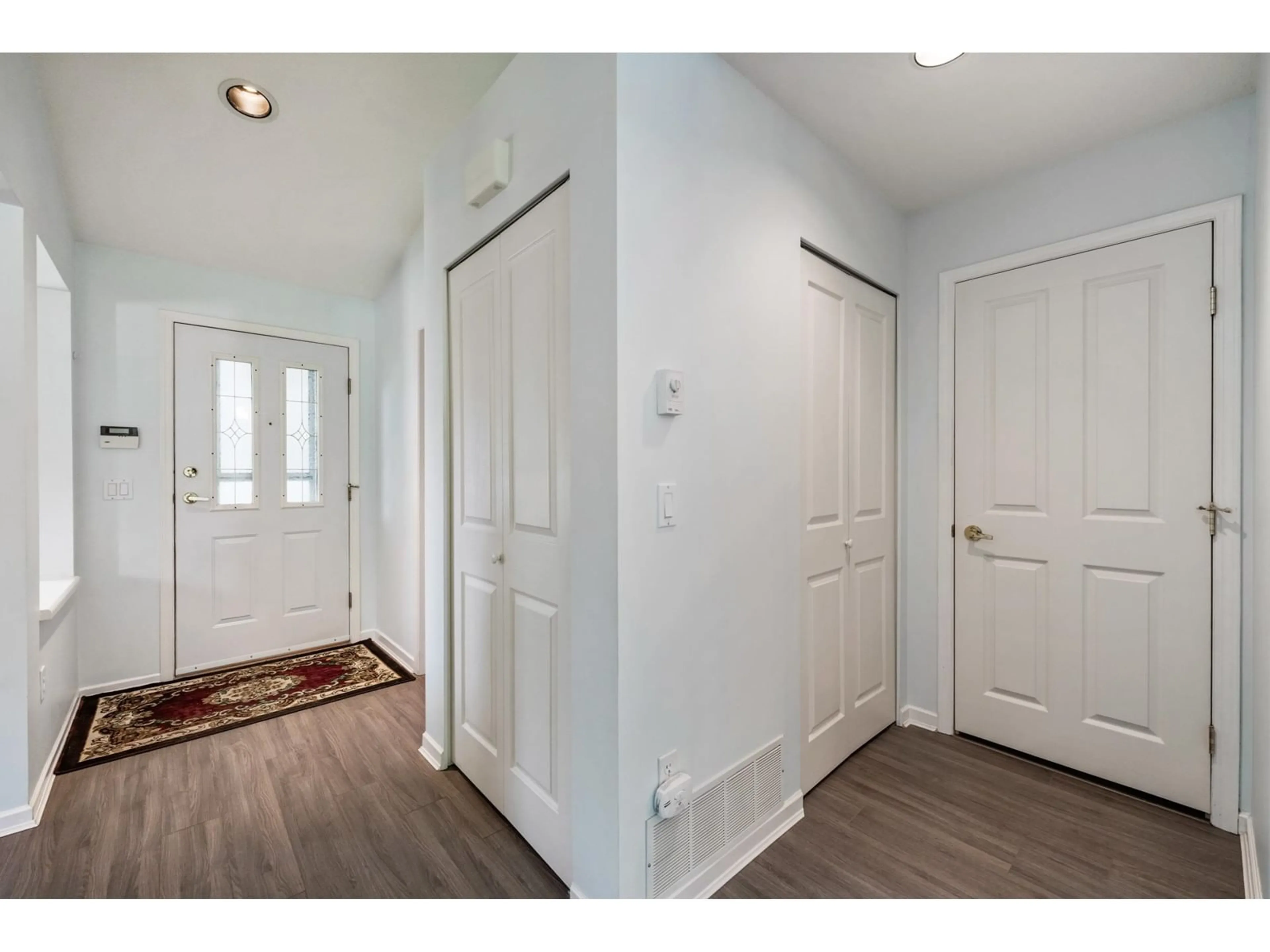 Indoor entryway for 20 - 16888 80, Surrey British Columbia V4N5A1