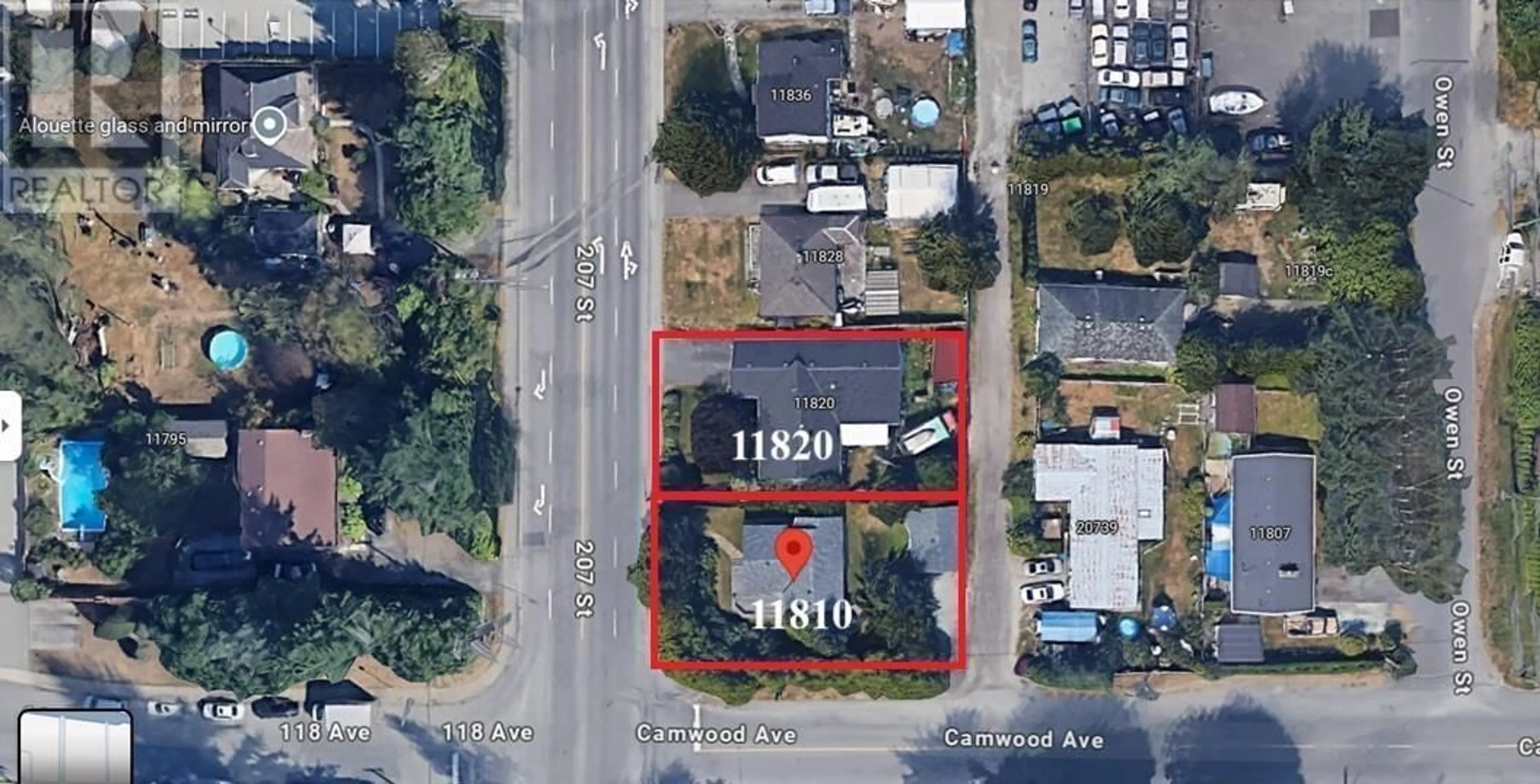 A pic from outside/outdoor area/front of a property/back of a property/a pic from drone, building for 11810 207 STREET, Maple Ridge British Columbia V2X1X5