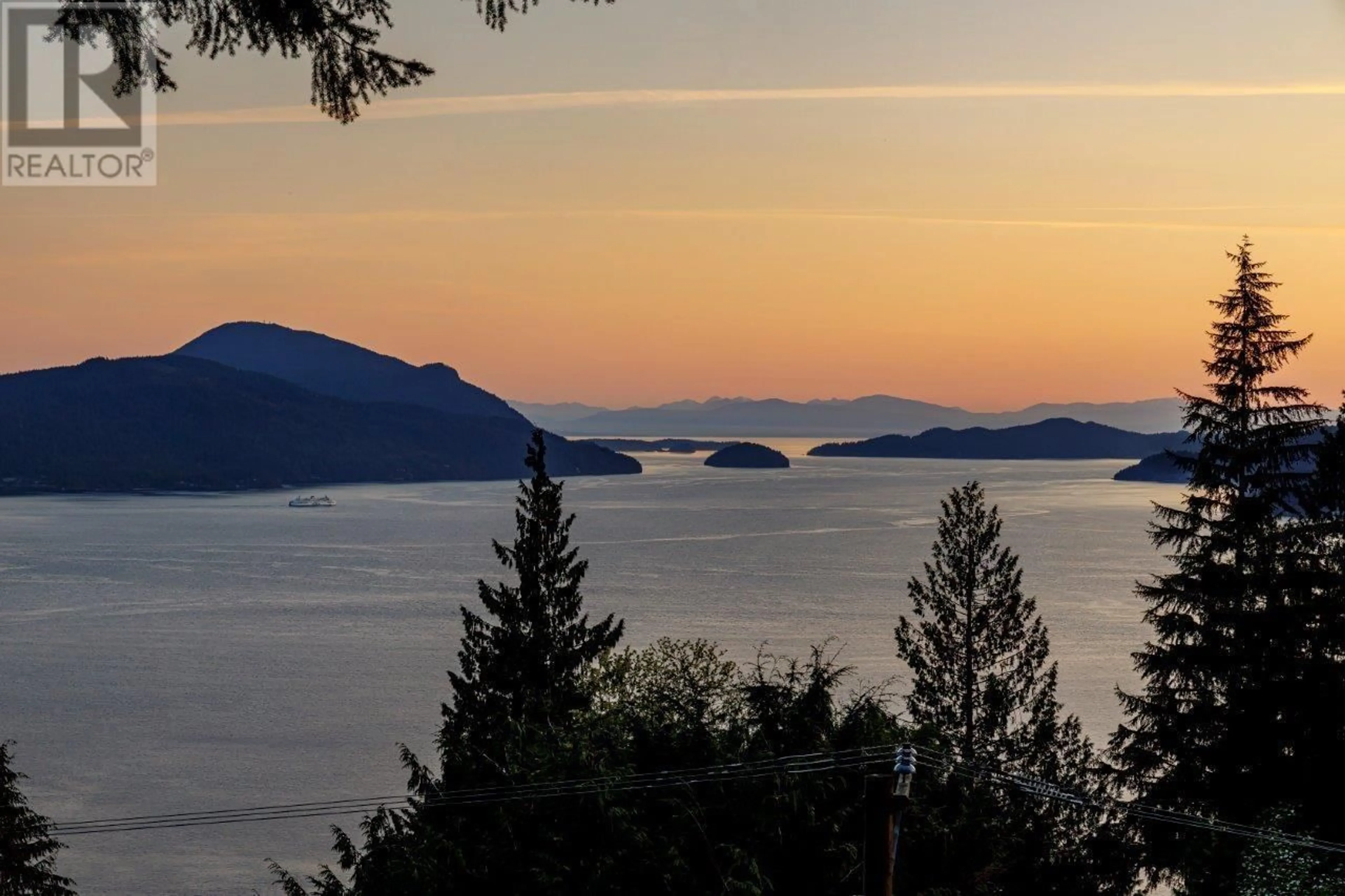 Unknown for 225 MOUNTAIN DRIVE, Lions Bay British Columbia V0N2E0