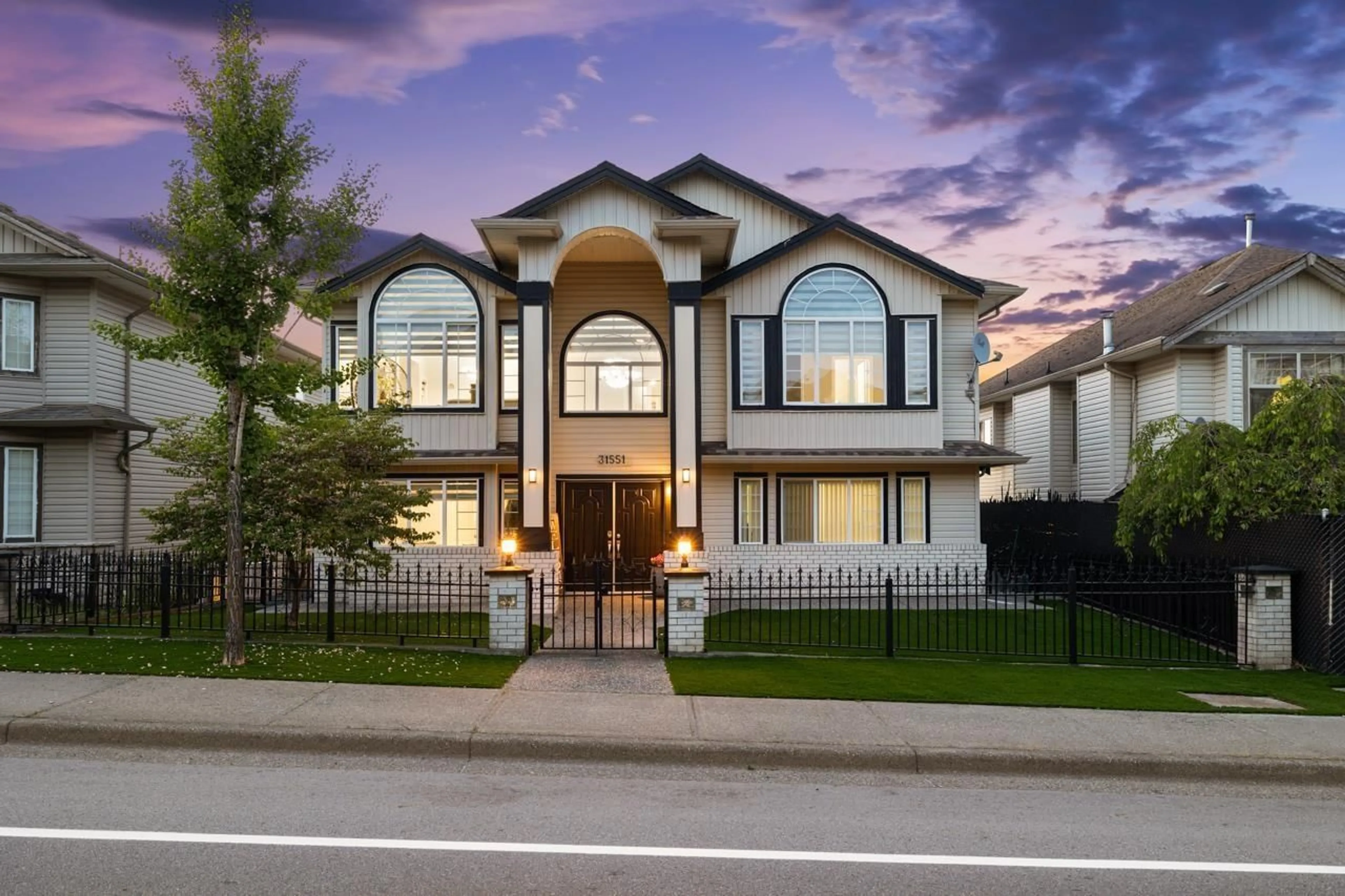 Unknown for 31551 BLUERIDGE, Abbotsford British Columbia V2T6S6