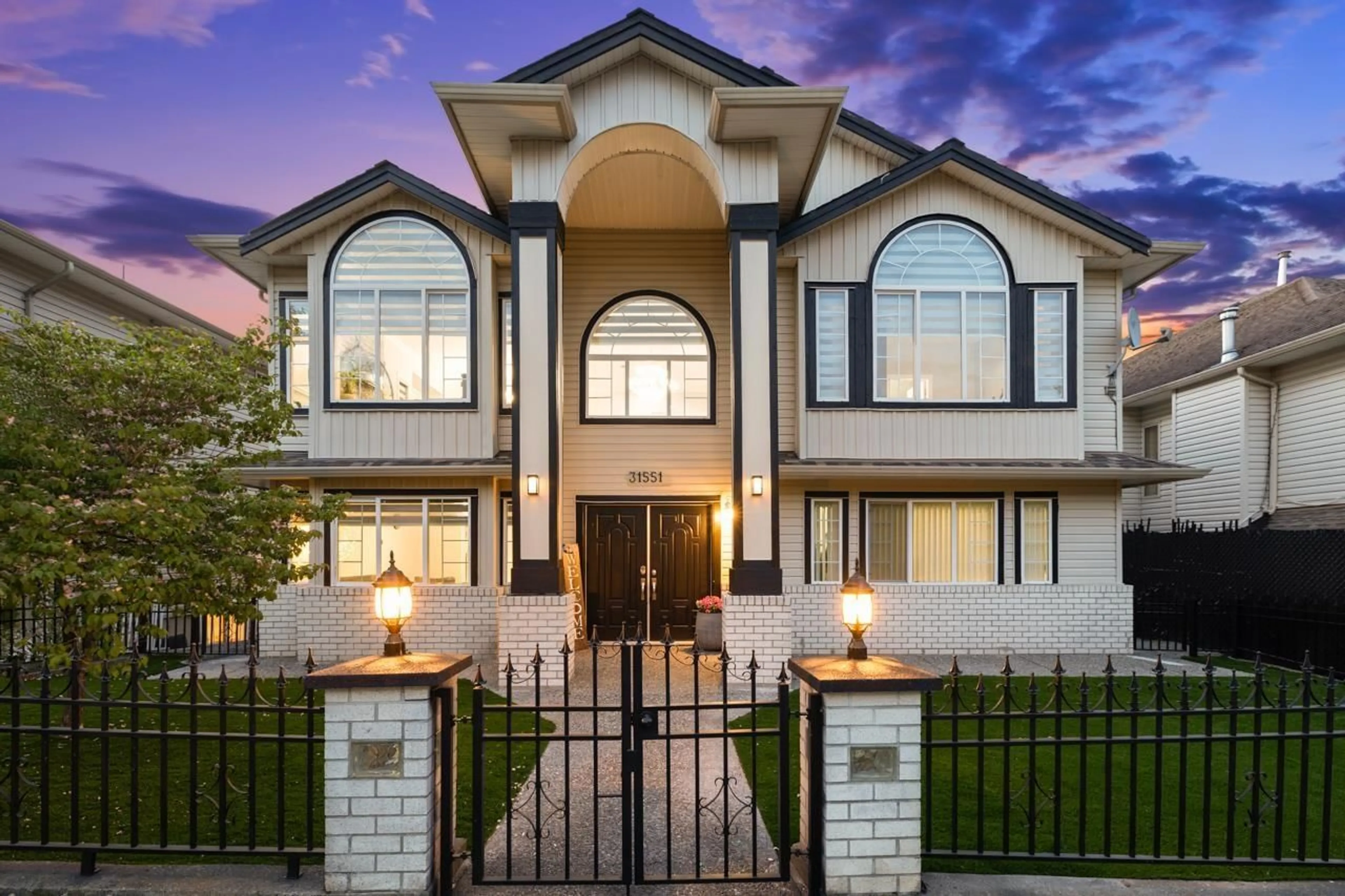 Home with brick exterior material, street for 31551 BLUERIDGE, Abbotsford British Columbia V2T6S6