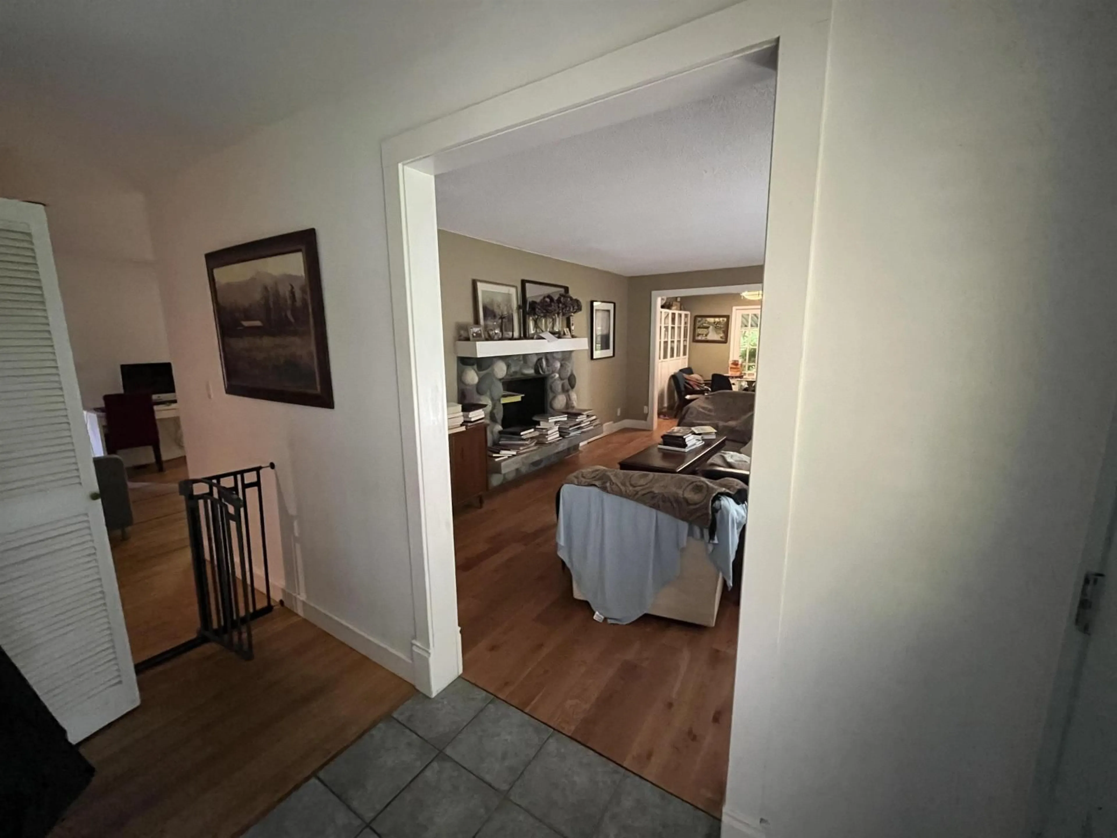 Unknown for 13715 28 AVENUE, Surrey British Columbia V4P1T7