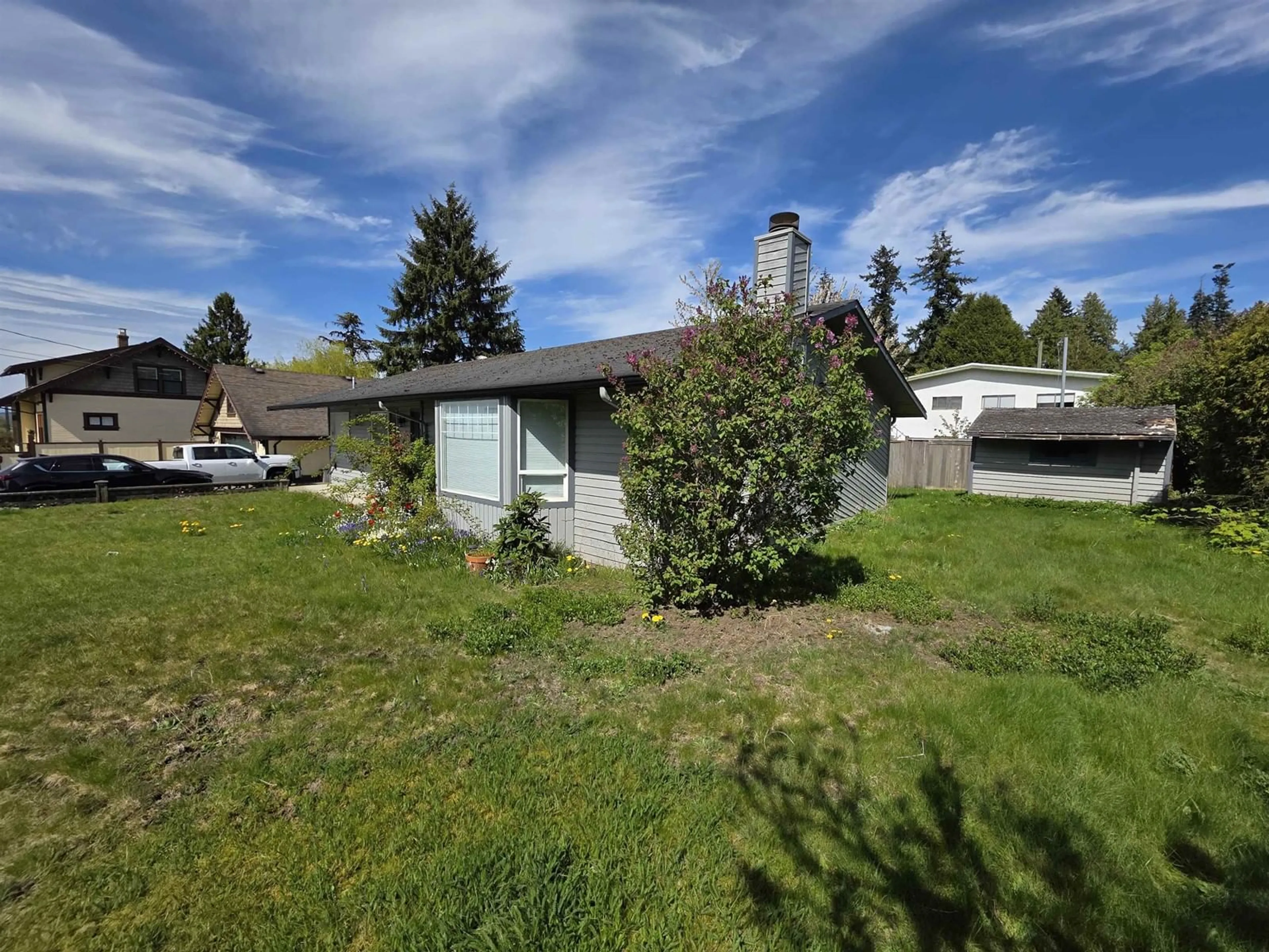 A pic from outside/outdoor area/front of a property/back of a property/a pic from drone, unknown for 10381 MAIN, Delta British Columbia V4C2P3
