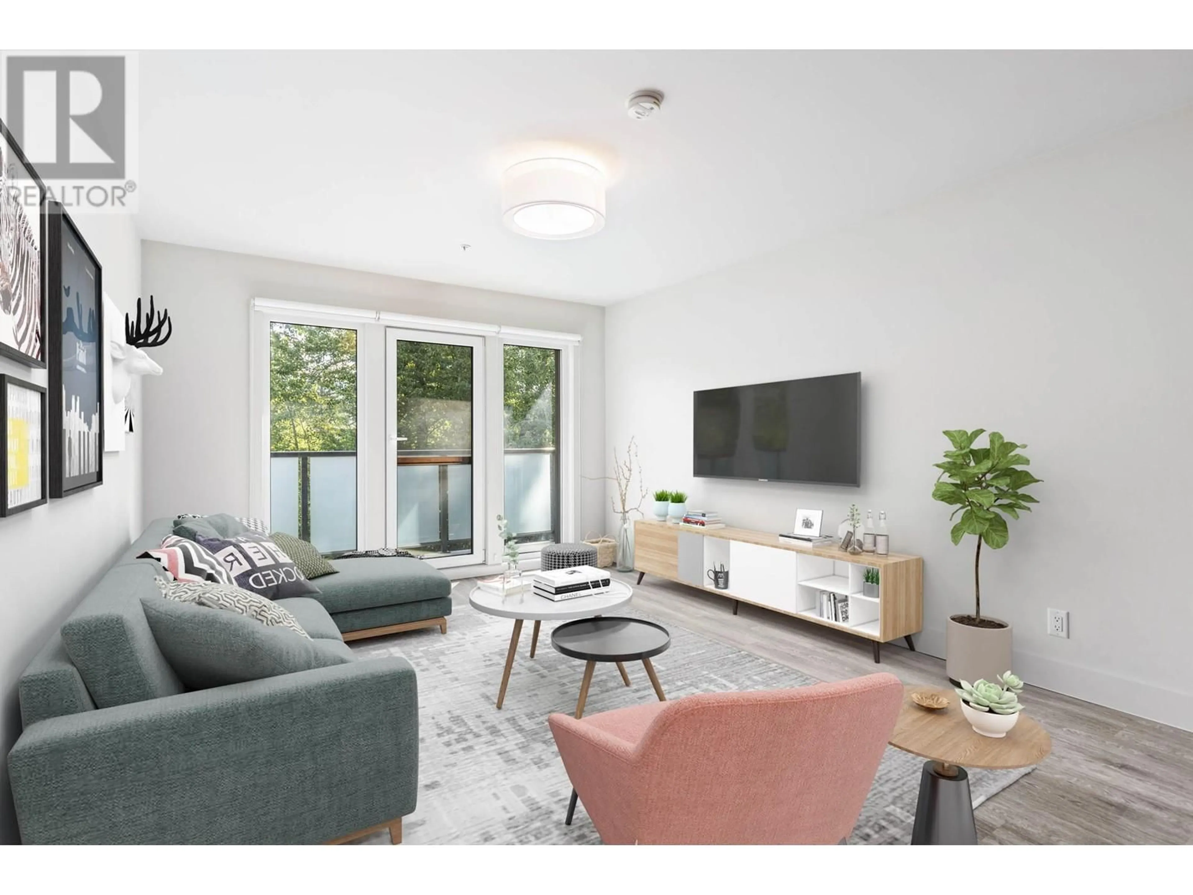 Living room with furniture, unknown for 110 - 7350 CRABAPPLE COURT, Pemberton British Columbia V0N2L1