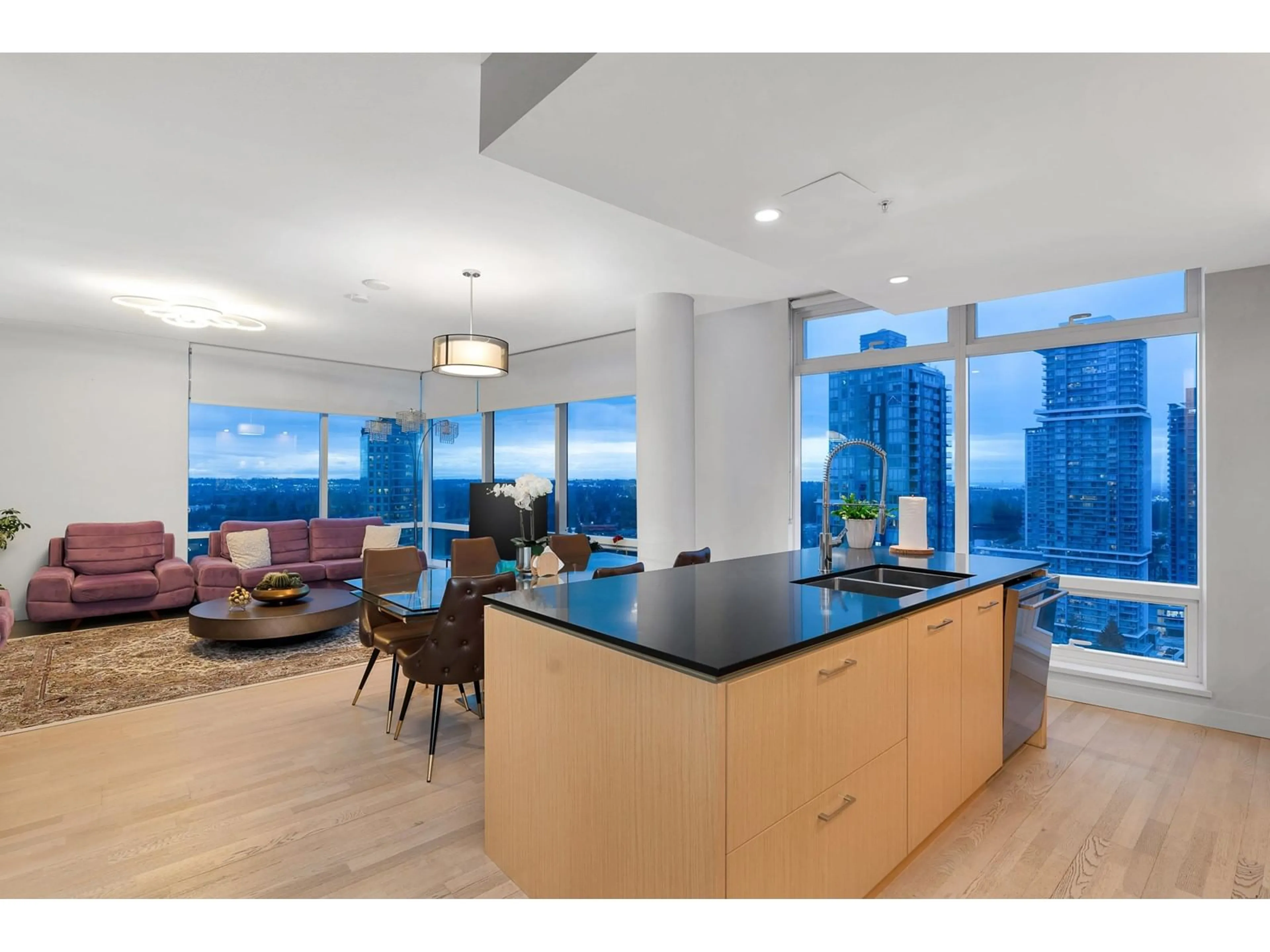 Open concept kitchen, unknown for 2706 - 13495 CENTRAL, Surrey British Columbia V3T0K2