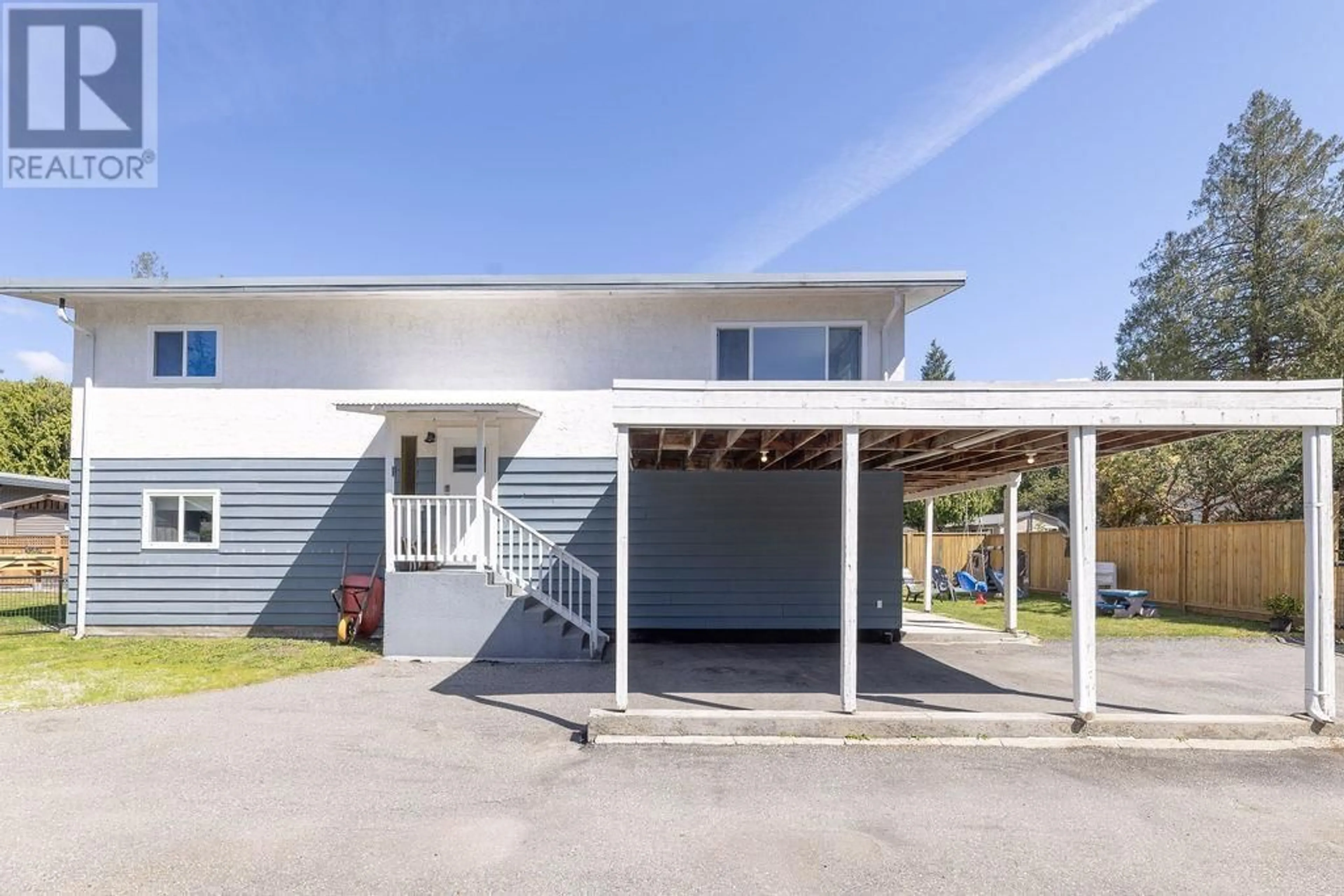 Unknown for 5607 WAKEFIELD ROAD, Sechelt British Columbia V7Z0N3