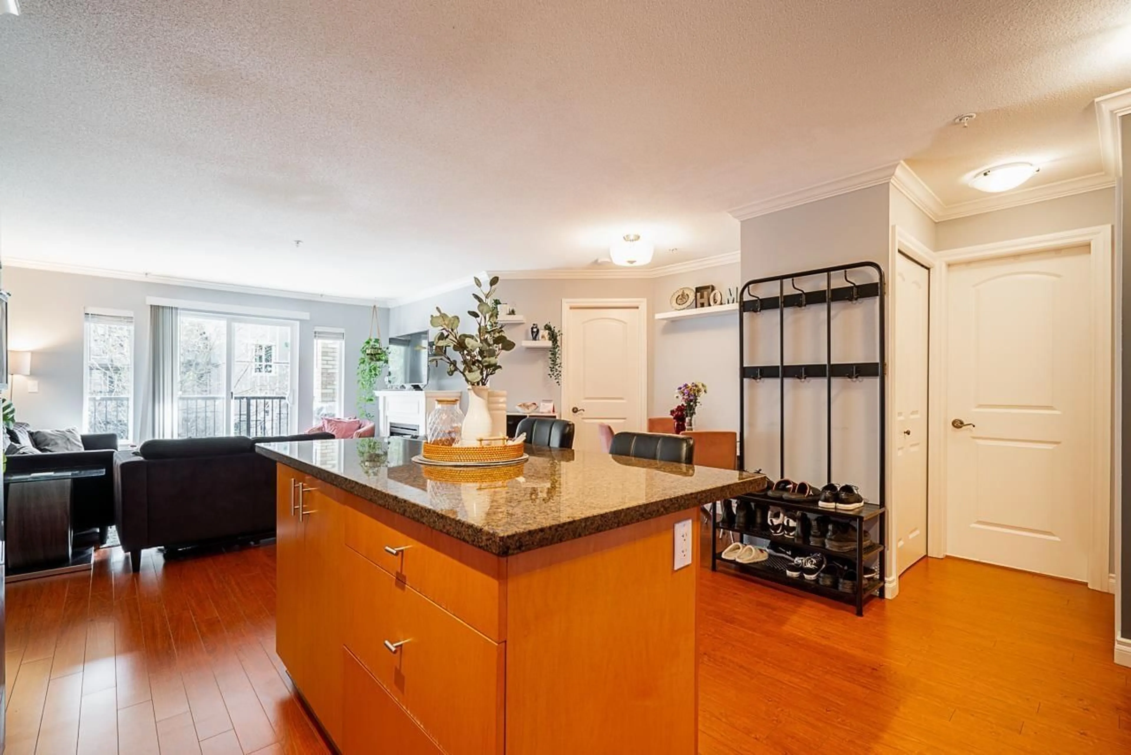 Open concept kitchen, unknown for 312 - 8717 160, Surrey British Columbia V4N5X7